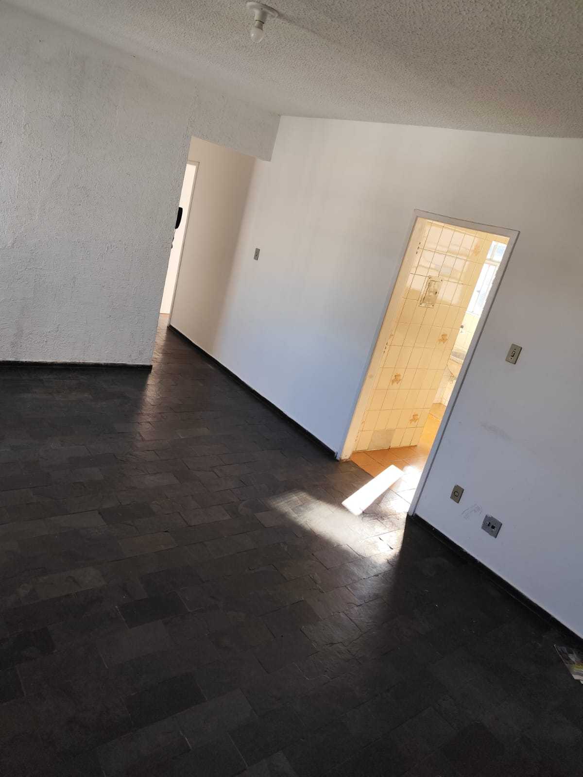 Apartamento à venda com 4 quartos, 80m² - Foto 15