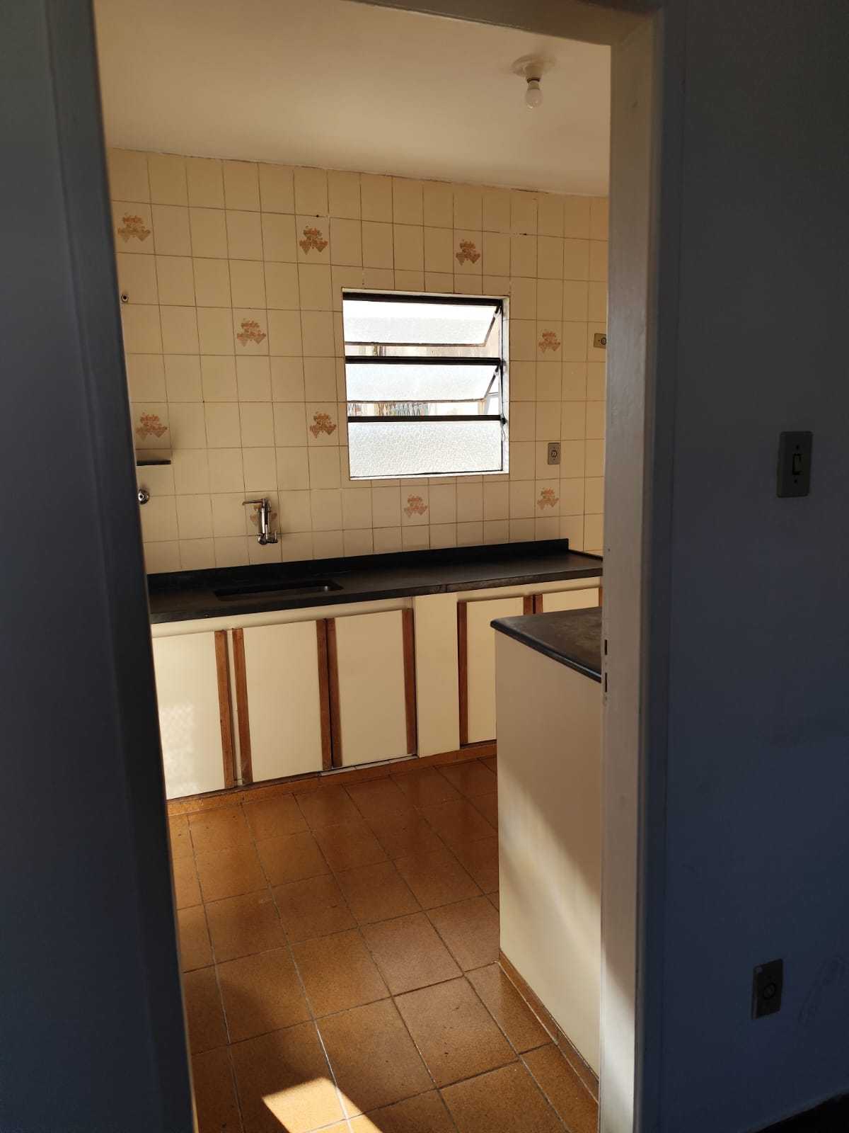 Apartamento à venda com 4 quartos, 80m² - Foto 4