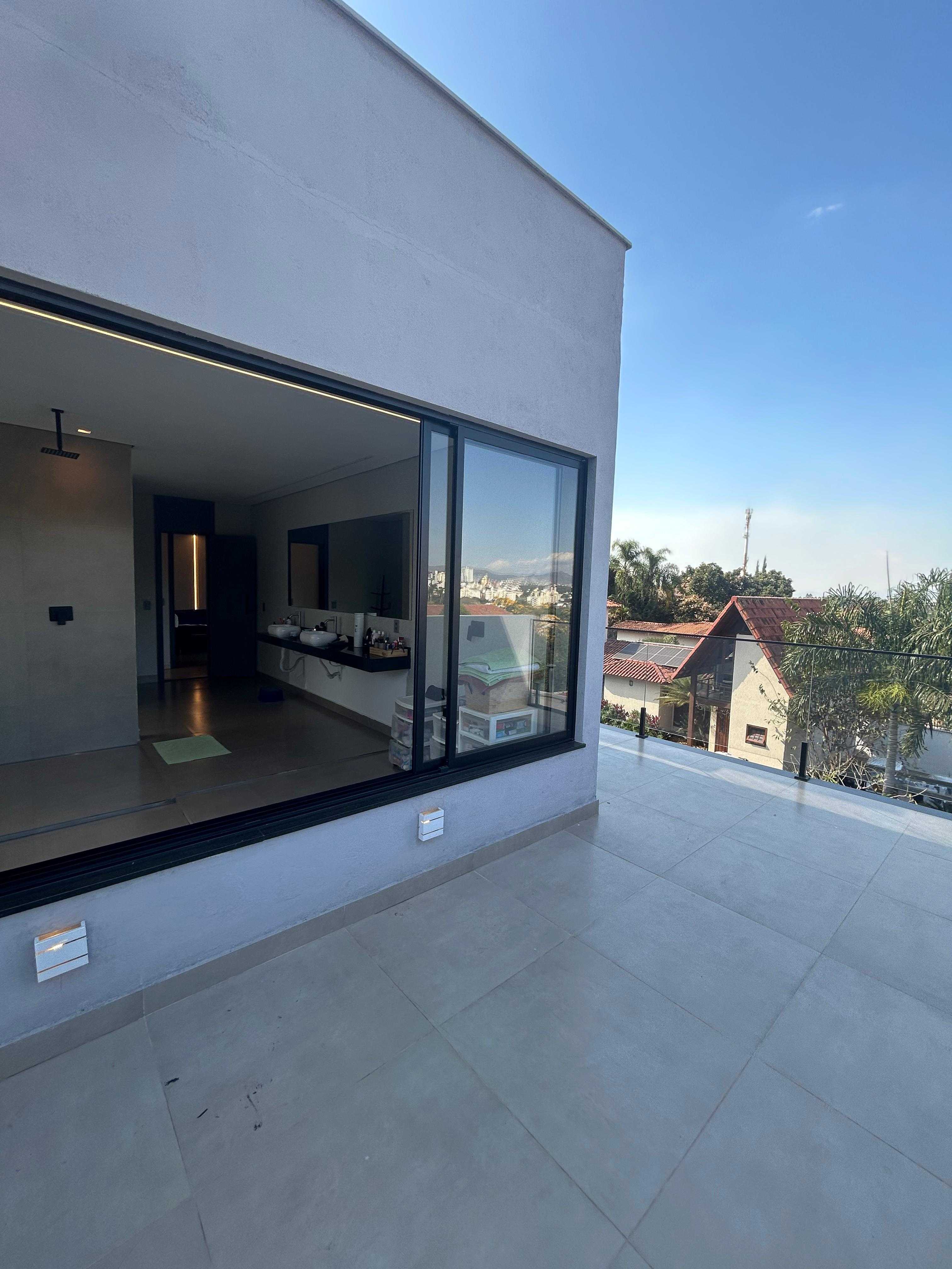 Casa à venda com 5 quartos, 420m² - Foto 10