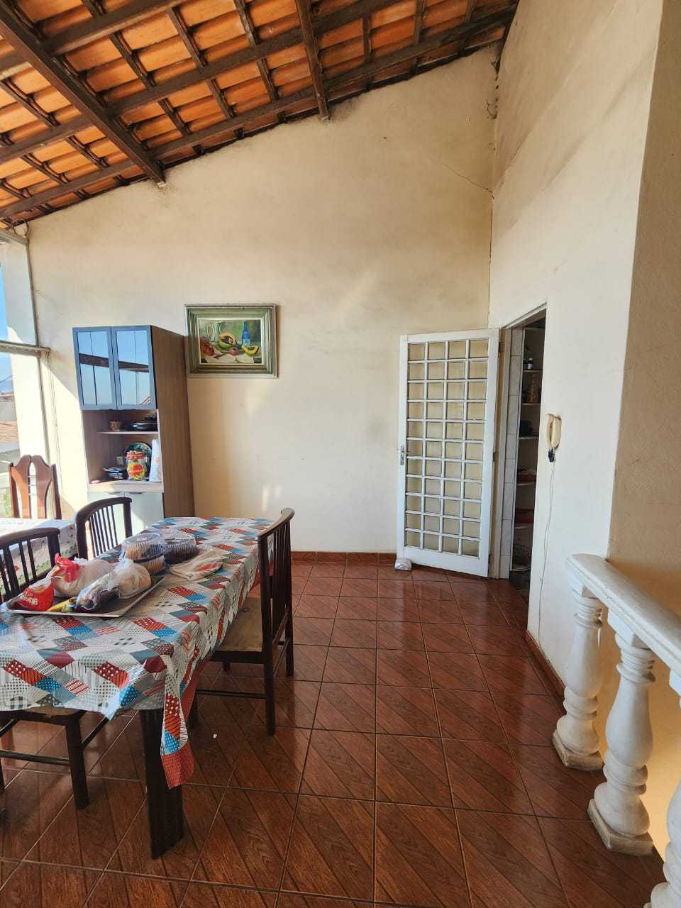 Casa à venda com 3 quartos, 250m² - Foto 13