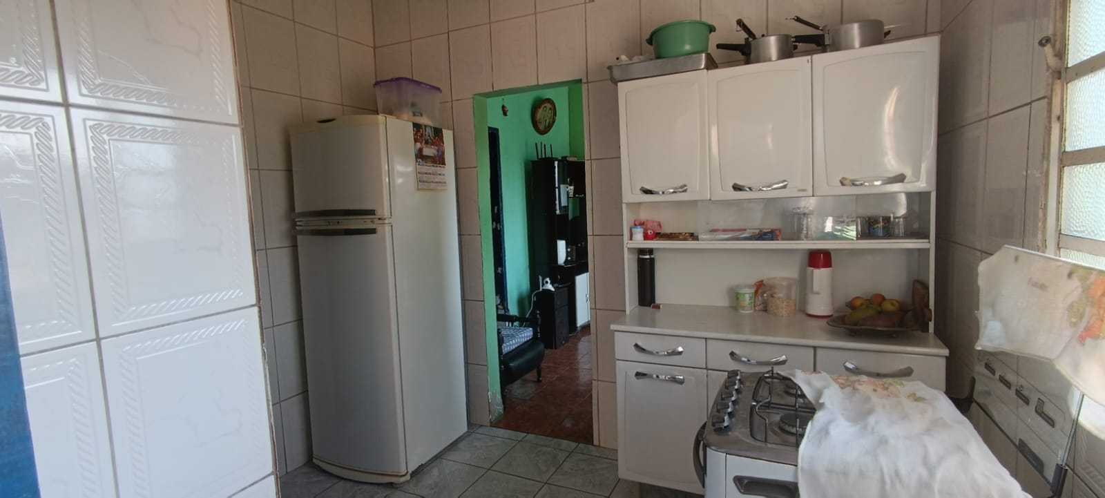 Casa à venda com 3 quartos, 360m² - Foto 9