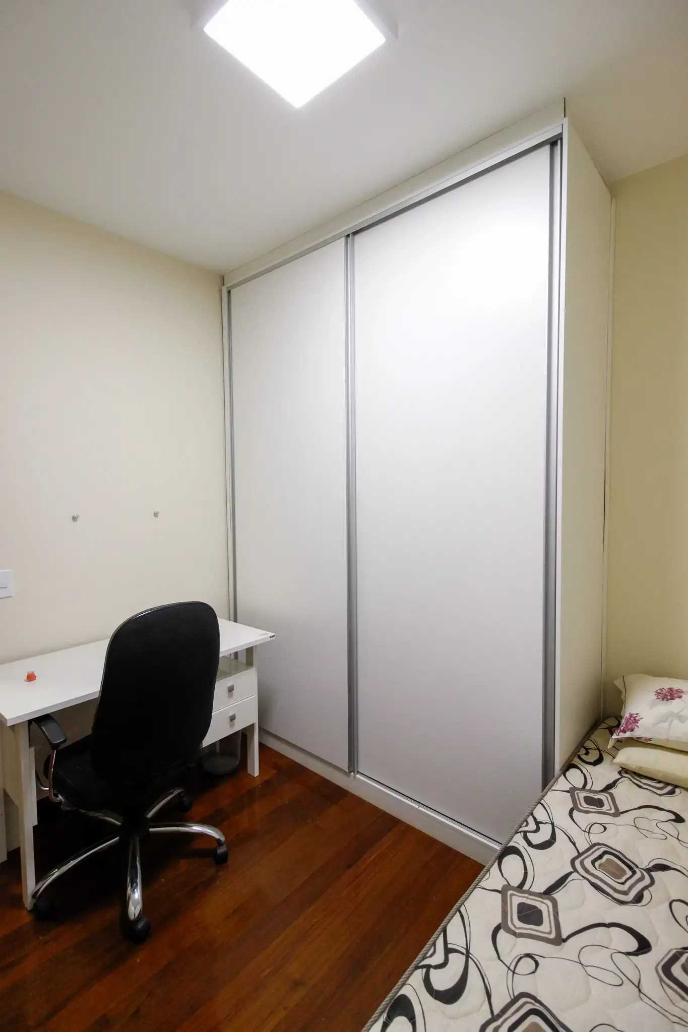 Apartamento à venda com 3 quartos, 100m² - Foto 8