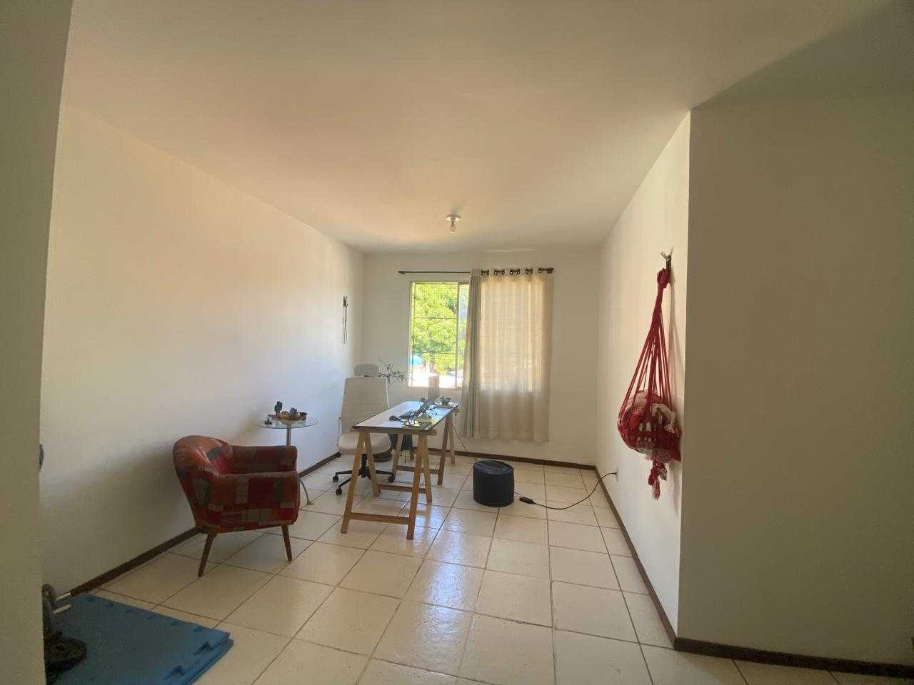 Apartamento à venda com 3 quartos, 107m² - Foto 2