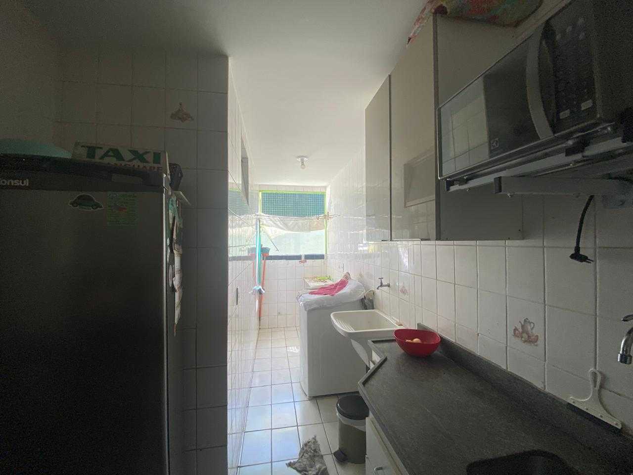 Apartamento à venda com 3 quartos, 107m² - Foto 8