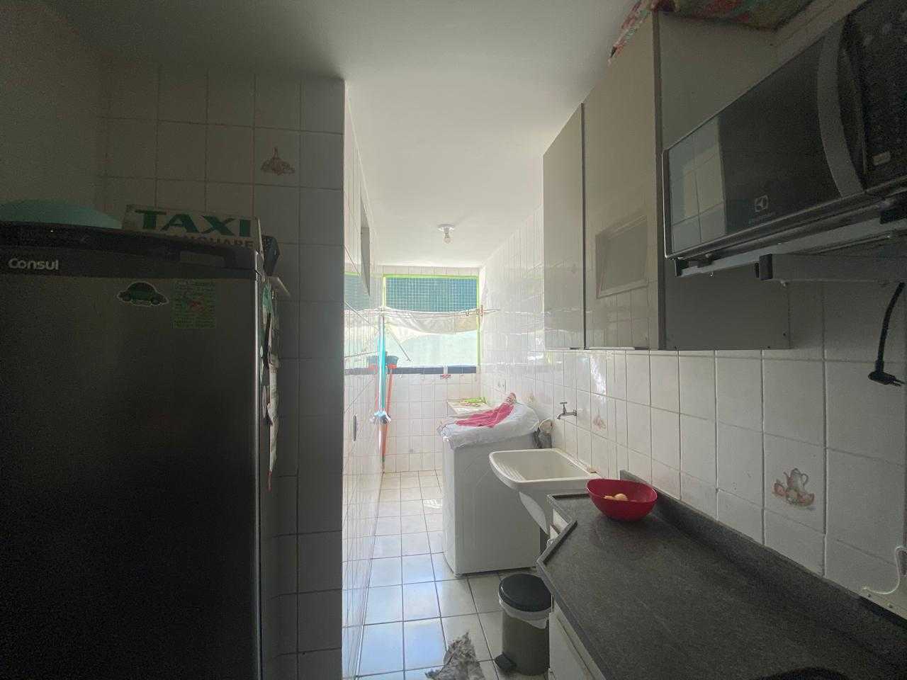 Apartamento à venda com 3 quartos, 107m² - Foto 7