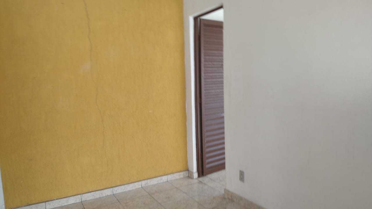 Casa à venda com 5 quartos, 300m² - Foto 5