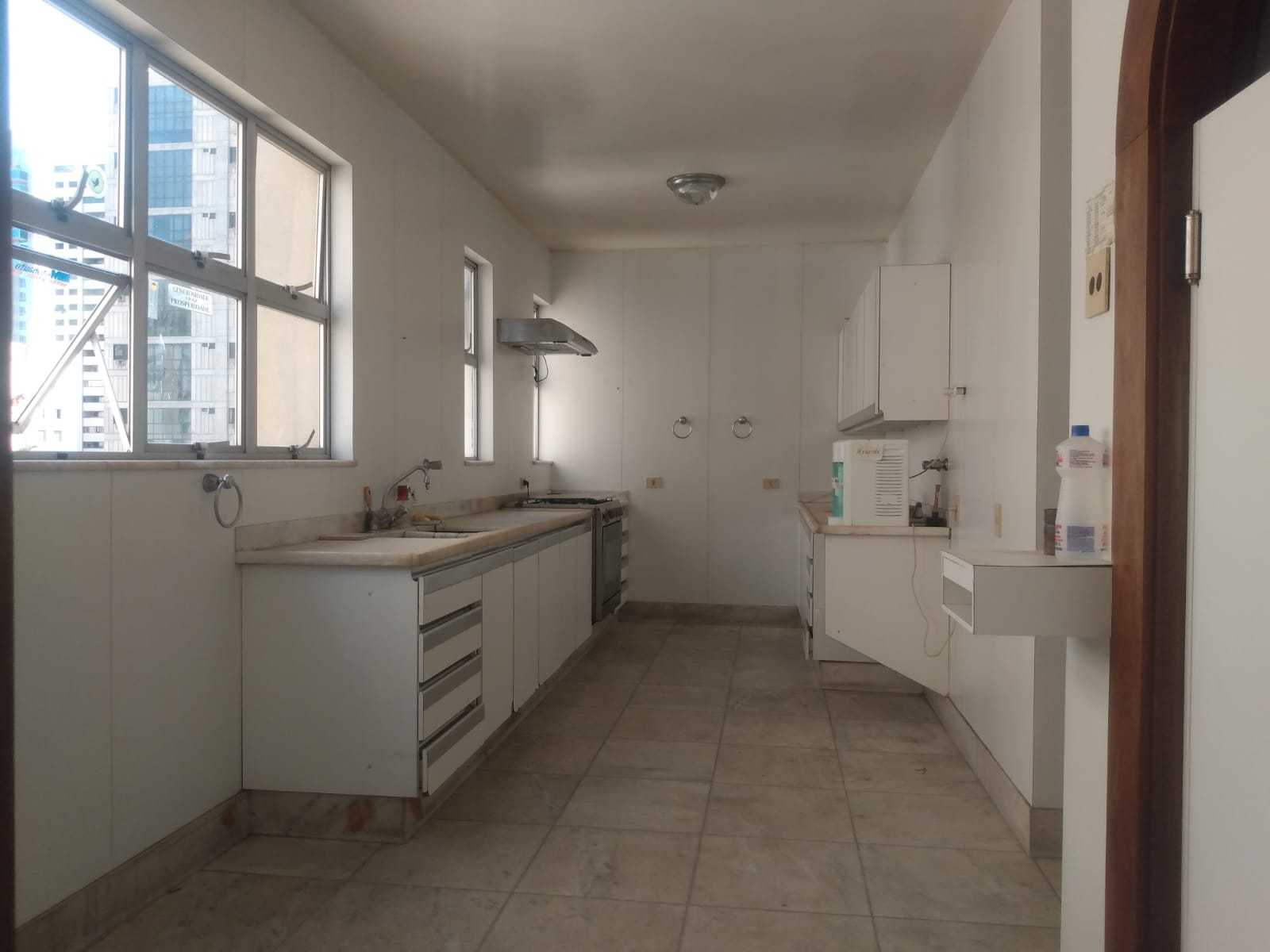 Apartamento à venda com 4 quartos, 320m² - Foto 6