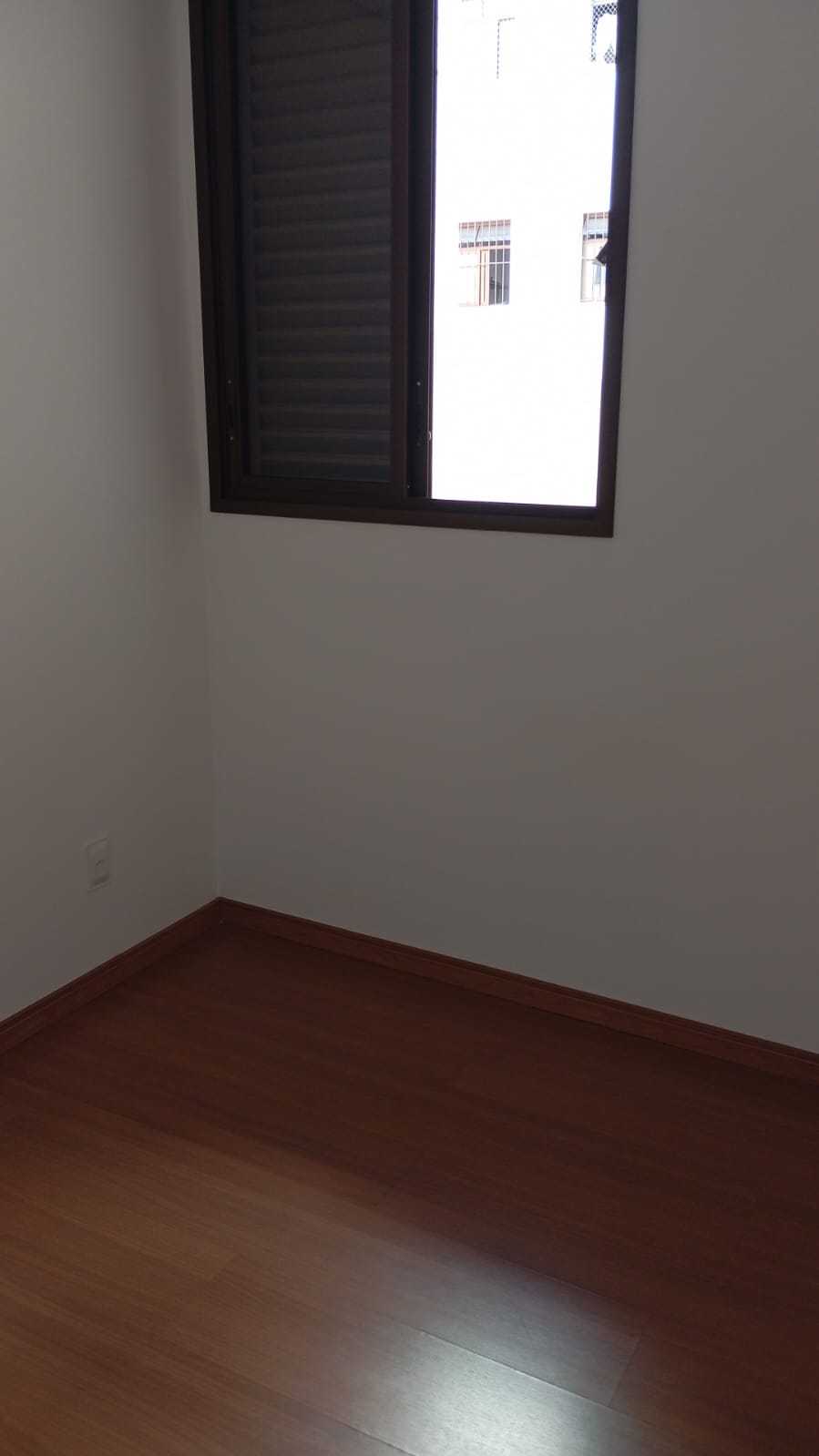 Apartamento à venda com 4 quartos, 30m² - Foto 5