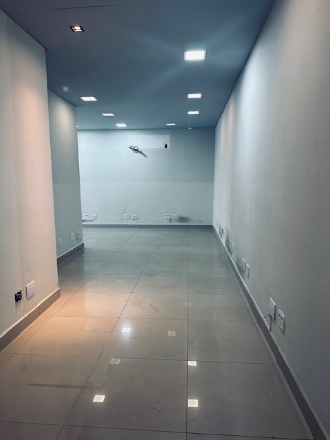 Conjunto Comercial-Sala para alugar com 1 quarto, 49m² - Foto 1