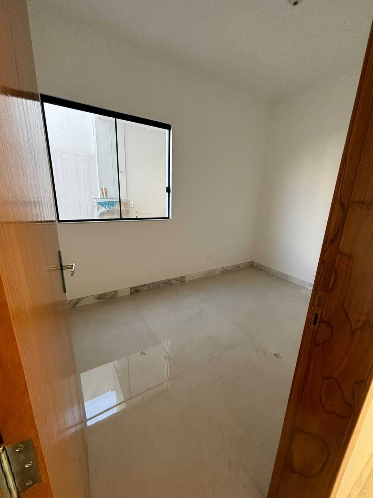 Casa à venda com 3 quartos, 105m² - Foto 7