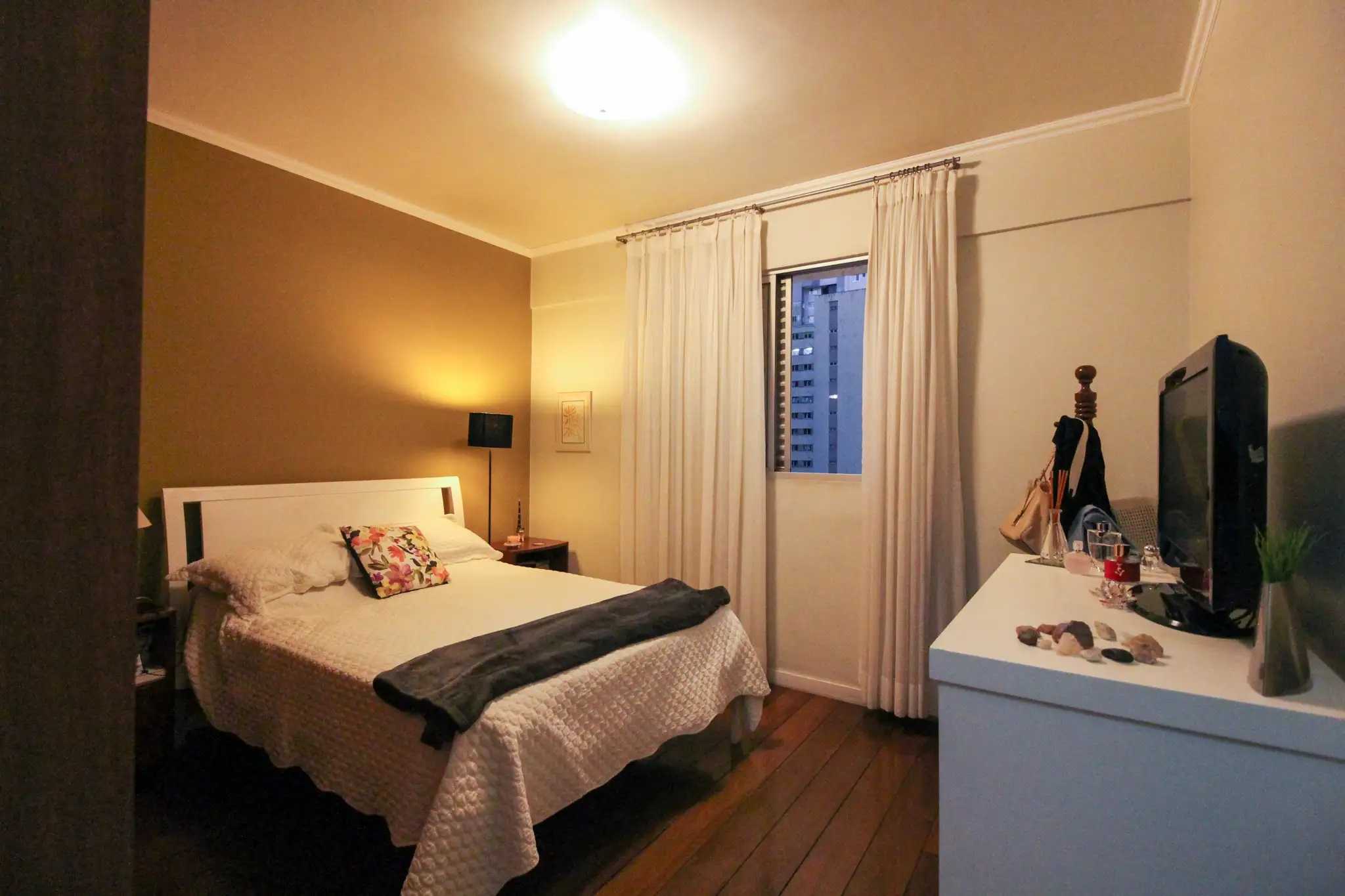 Apartamento à venda com 3 quartos, 120m² - Foto 9