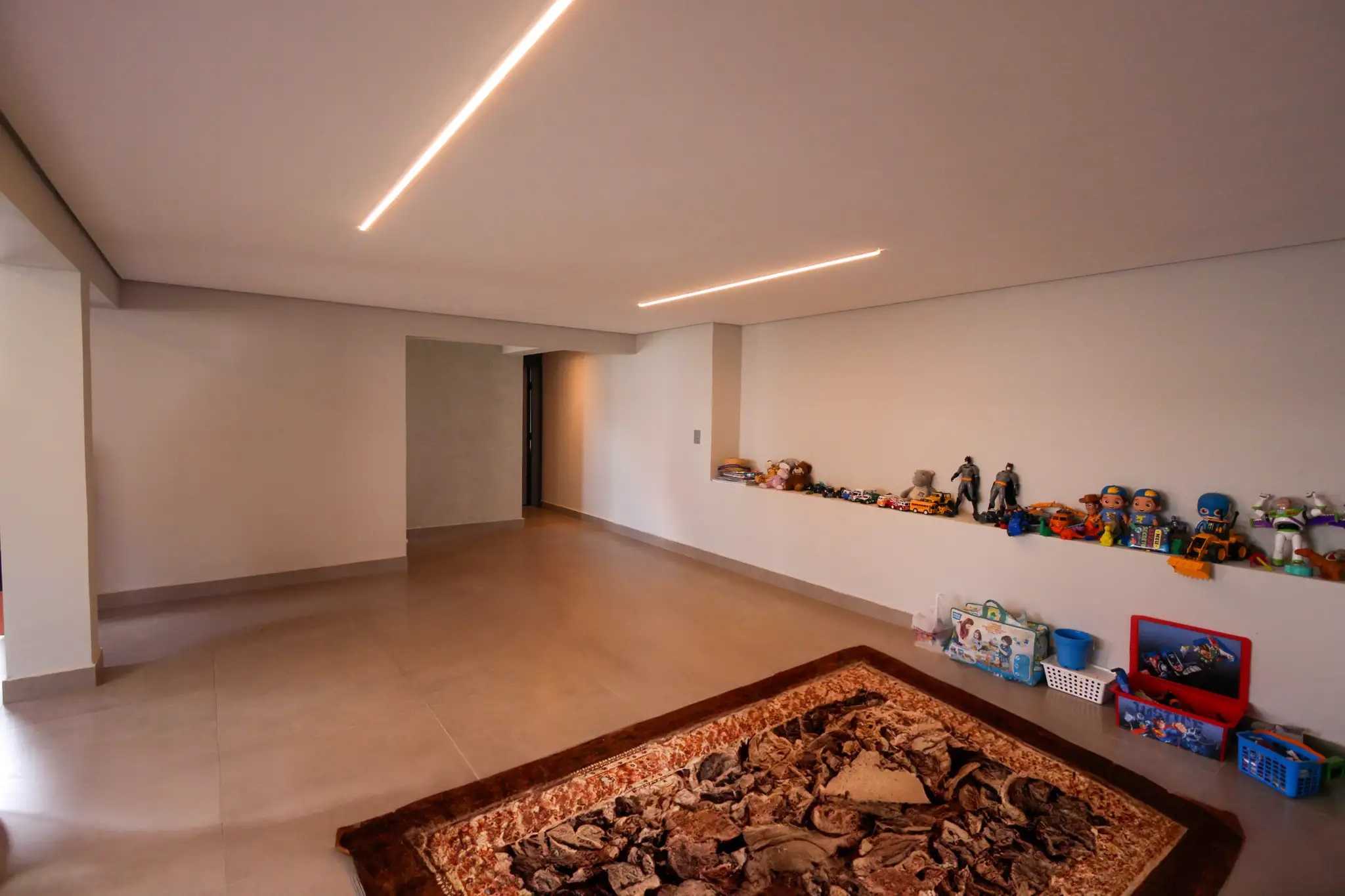 Casa à venda com 5 quartos, 740m² - Foto 12