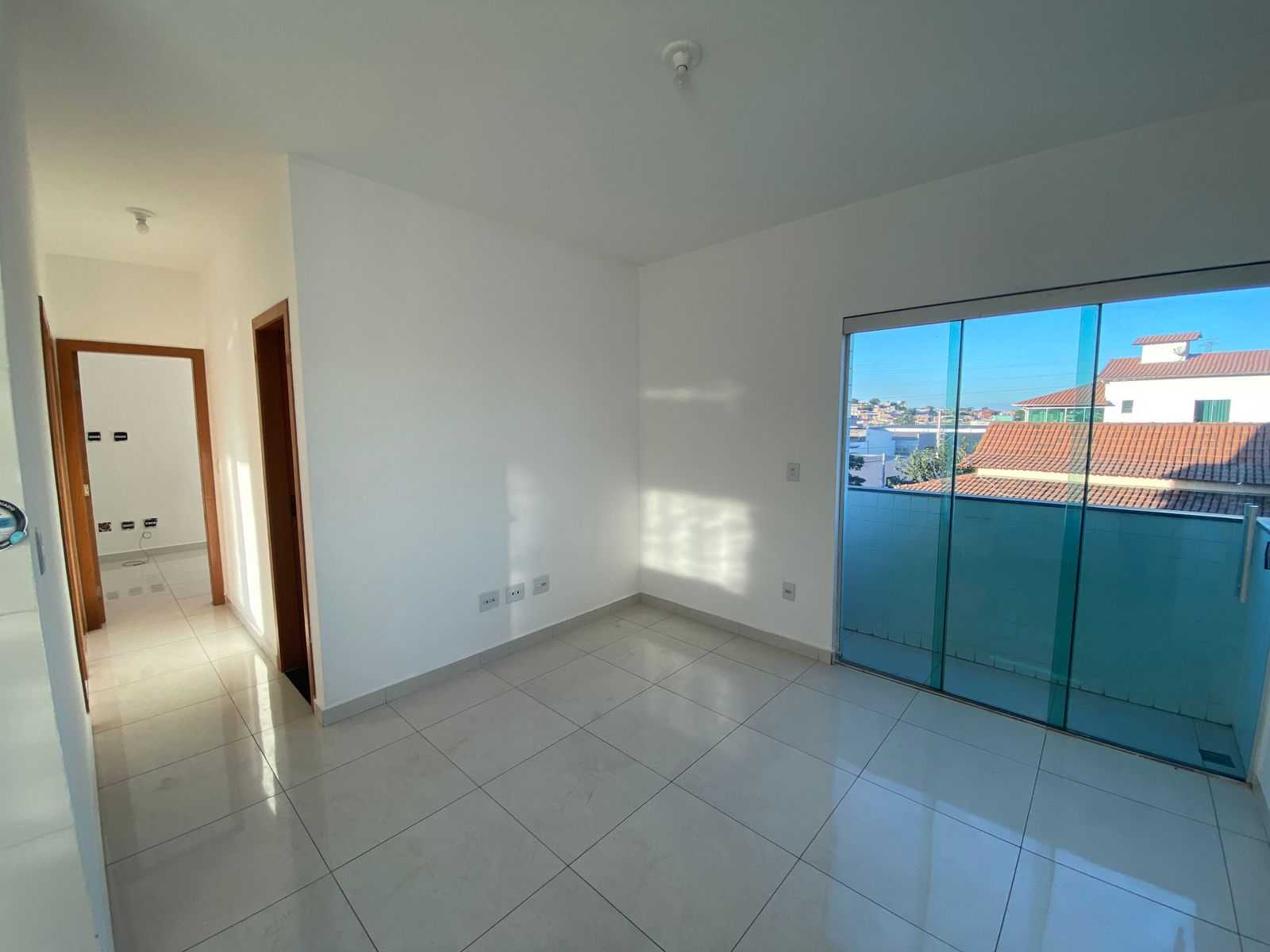 Apartamento à venda com 3 quartos, 75m² - Foto 1