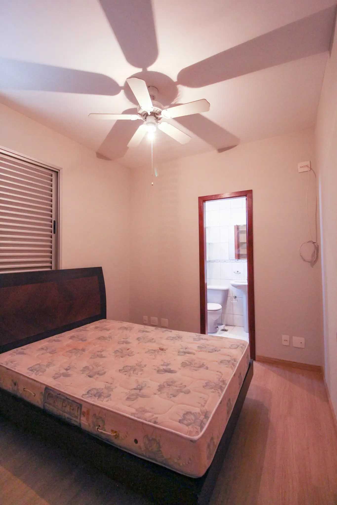 Apartamento à venda com 3 quartos, 75m² - Foto 6