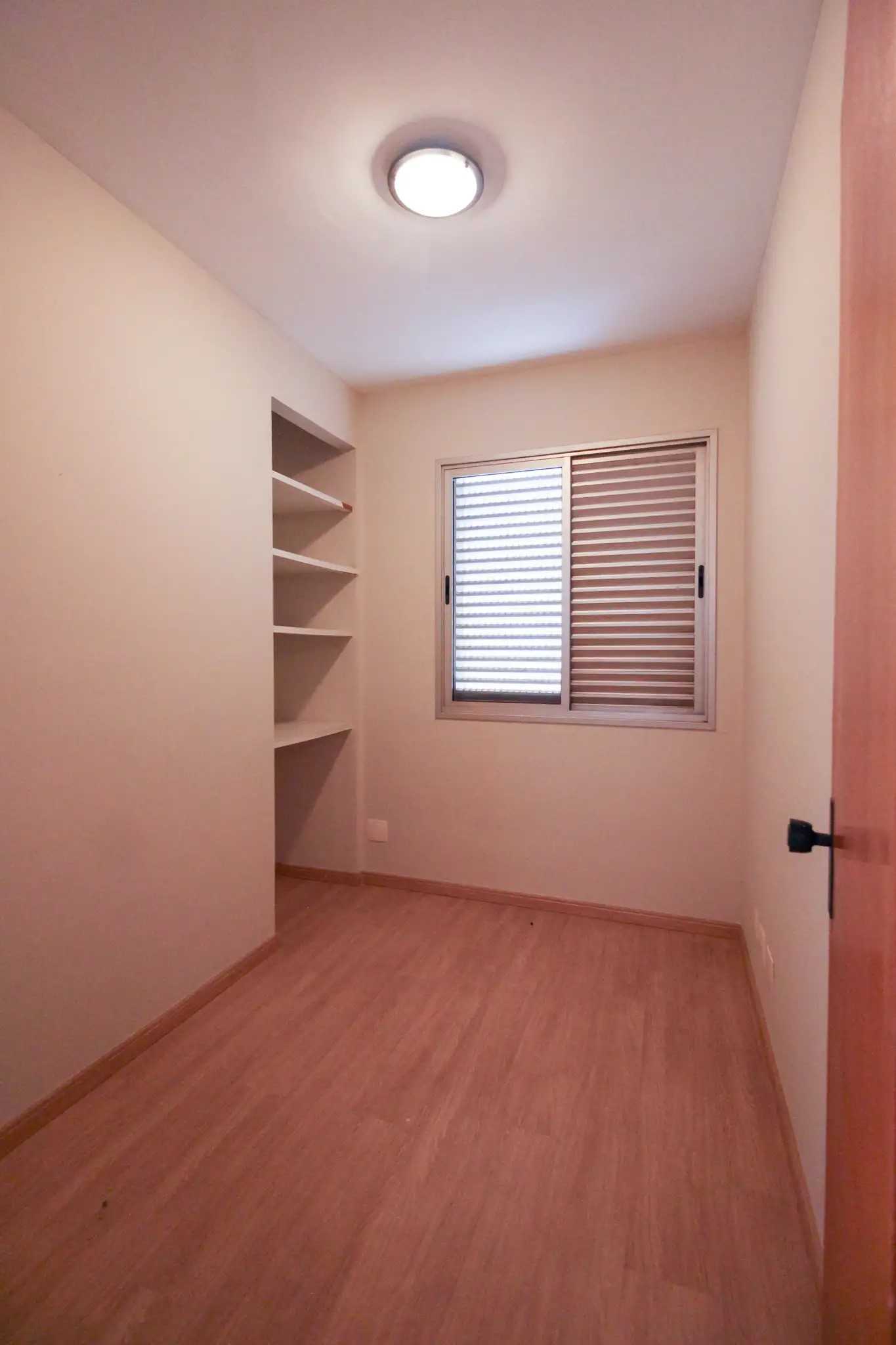 Apartamento à venda com 3 quartos, 75m² - Foto 10