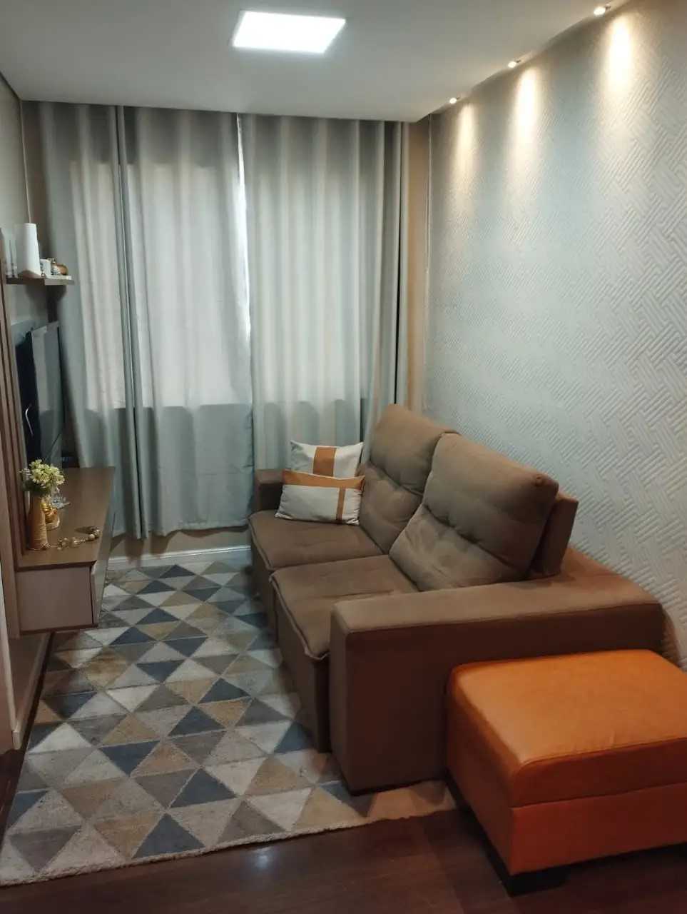 Apartamento à venda com 3 quartos, 80m² - Foto 1