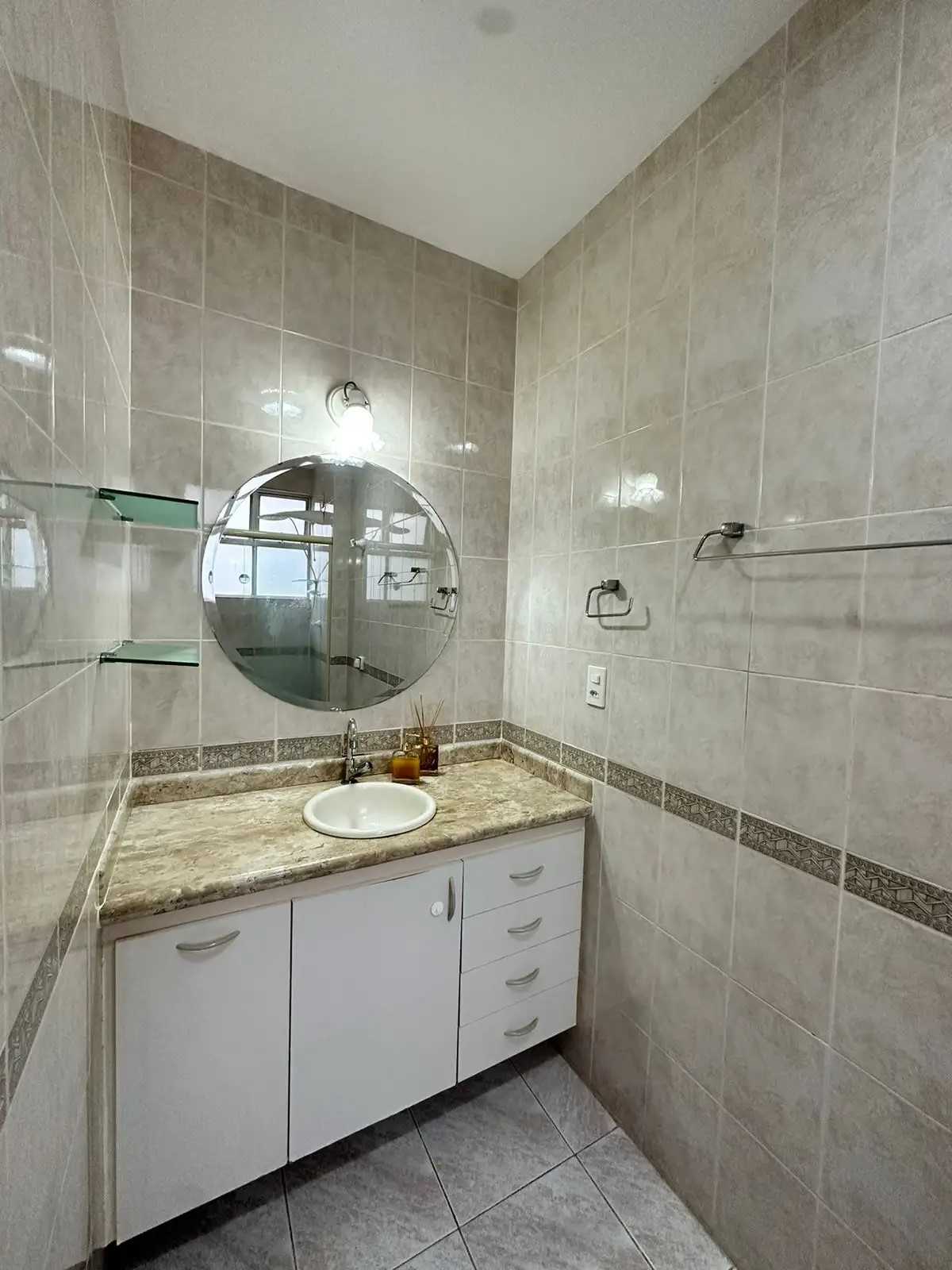 Apartamento à venda com 3 quartos, 100m² - Foto 5