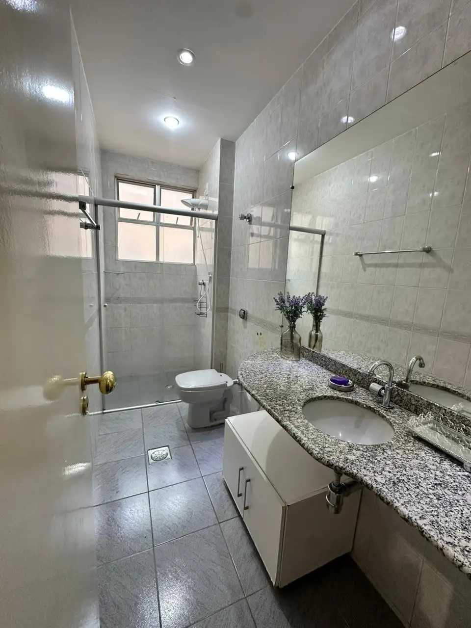 Apartamento à venda com 3 quartos, 100m² - Foto 17