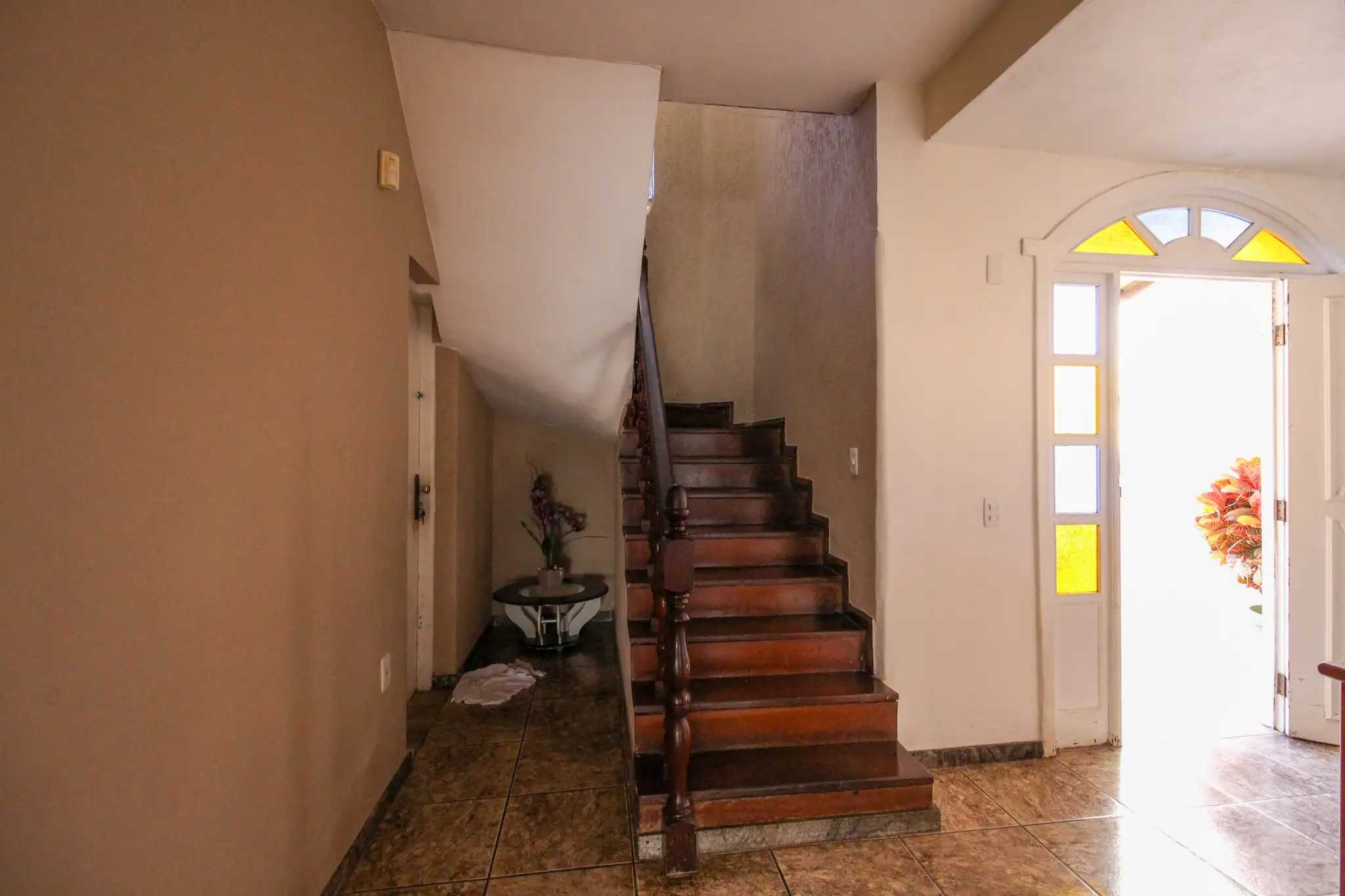 Casa à venda com 5 quartos, 260m² - Foto 5