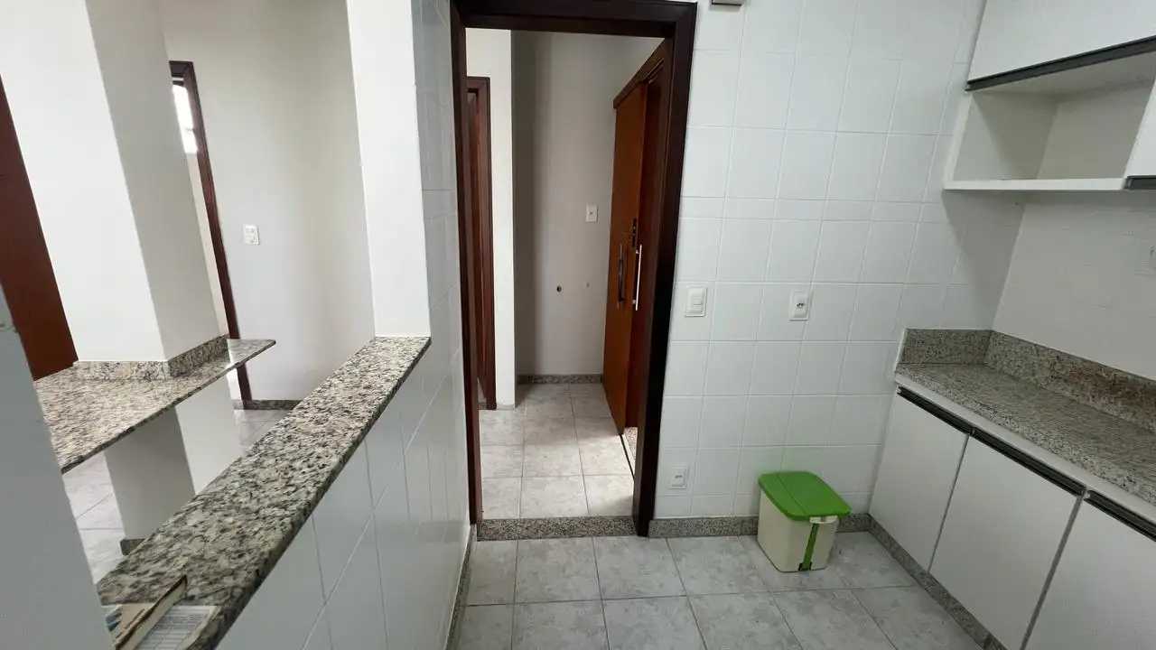 Apartamento à venda com 4 quartos, 145m² - Foto 11