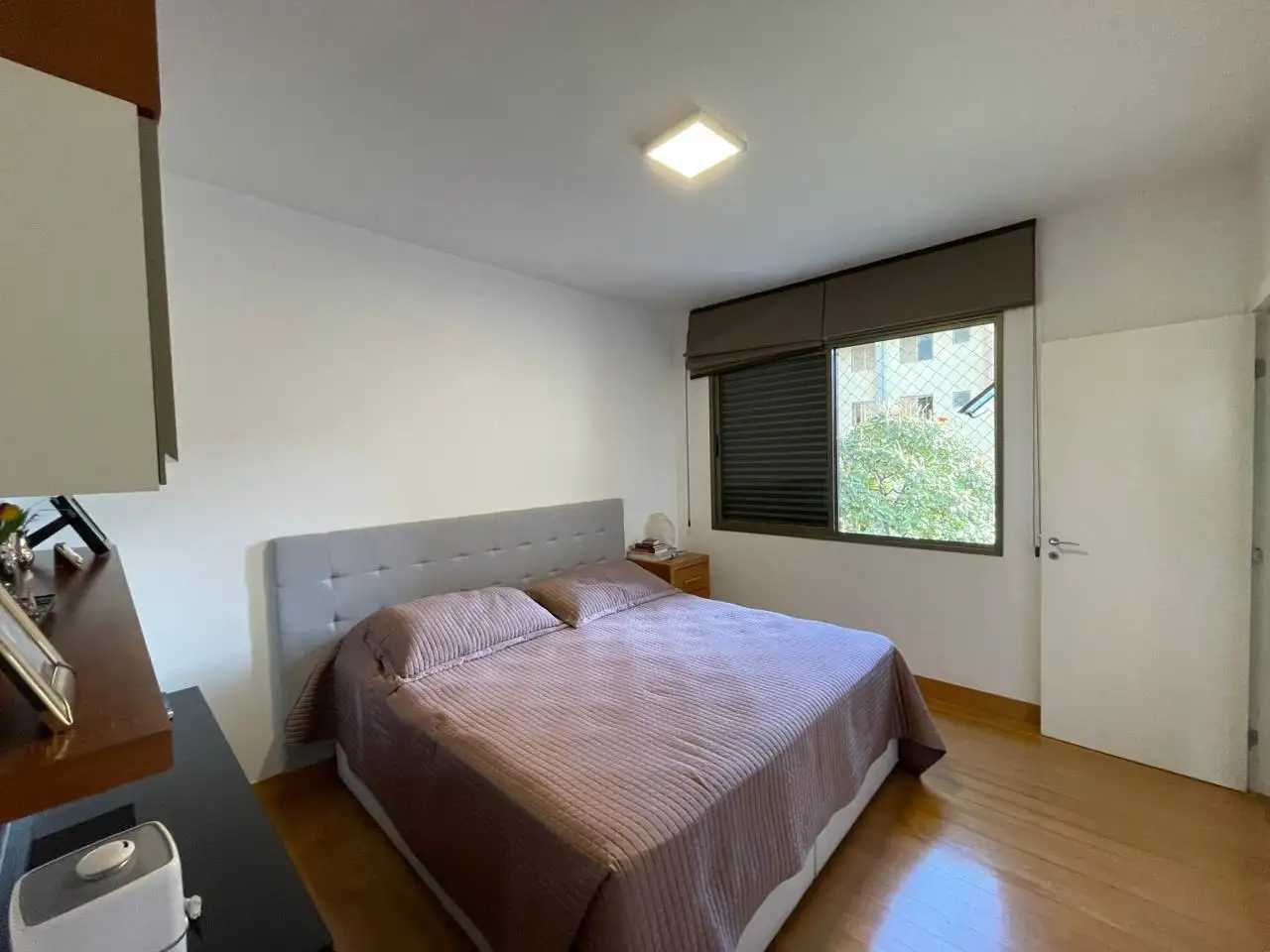 Apartamento à venda com 4 quartos, 174m² - Foto 17