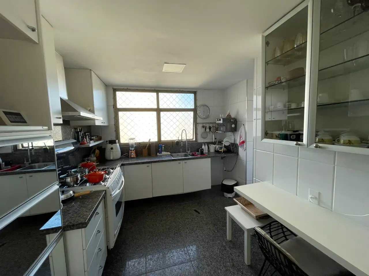 Apartamento à venda com 4 quartos, 174m² - Foto 25