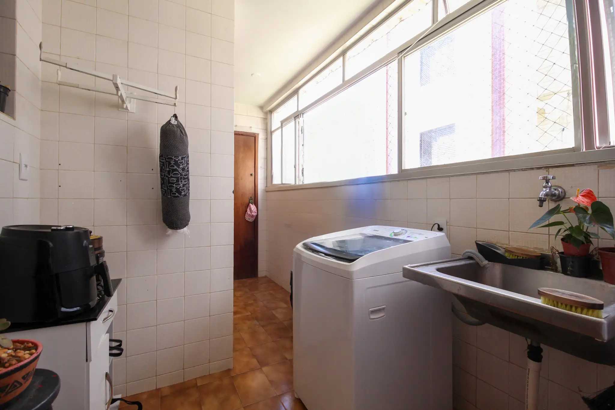 Apartamento à venda com 4 quartos, 170m² - Foto 14