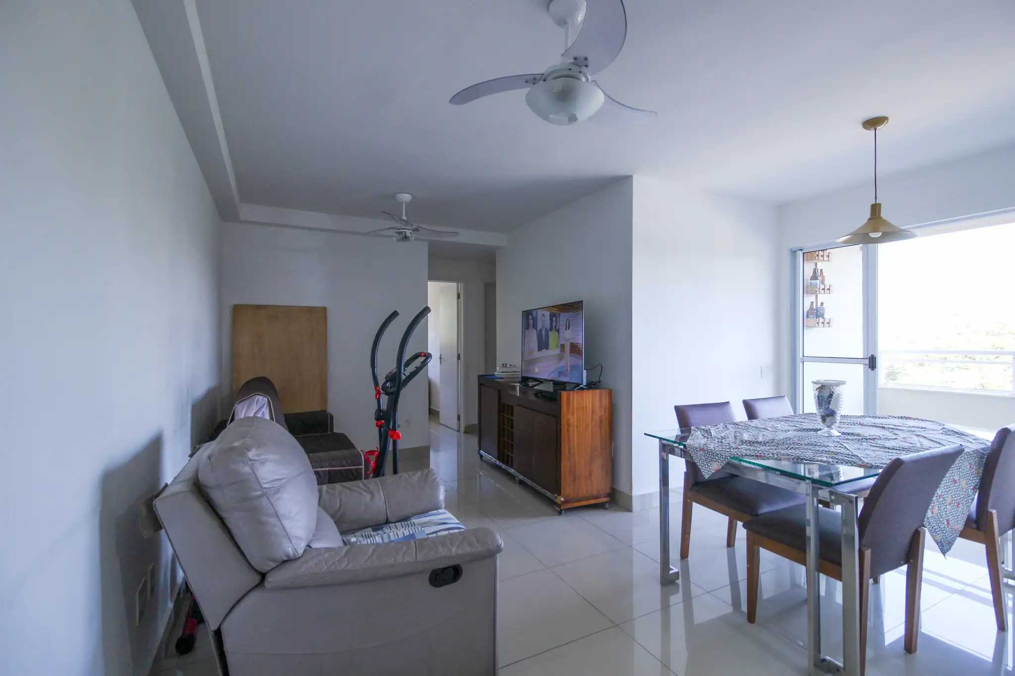 Apartamento à venda com 3 quartos, 80m² - Foto 3