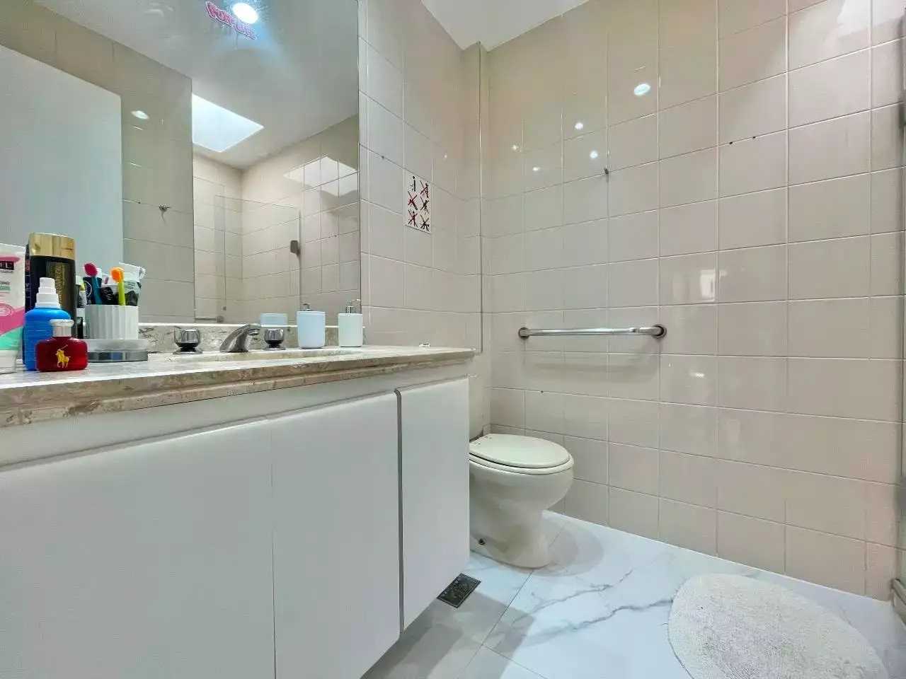 Apartamento à venda com 4 quartos, 220m² - Foto 6