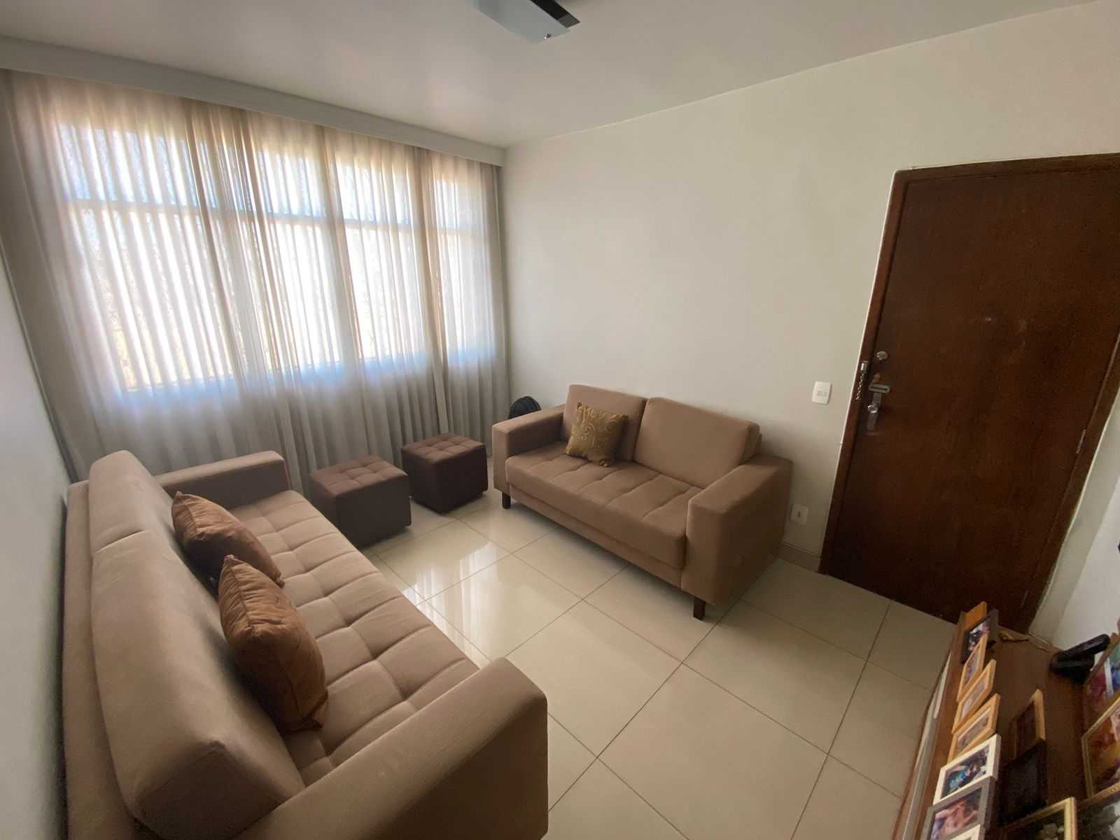 Apartamento à venda com 3 quartos, 77m² - Foto 2