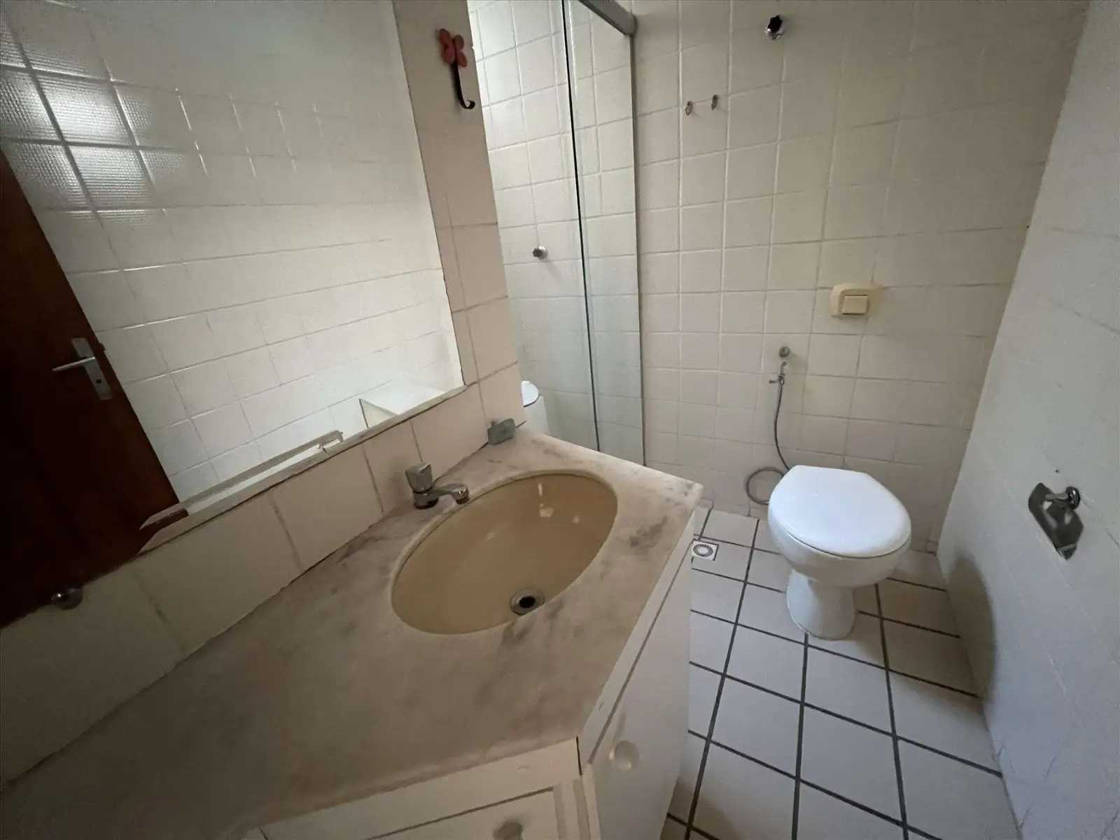 Apartamento à venda com 3 quartos, 135m² - Foto 8