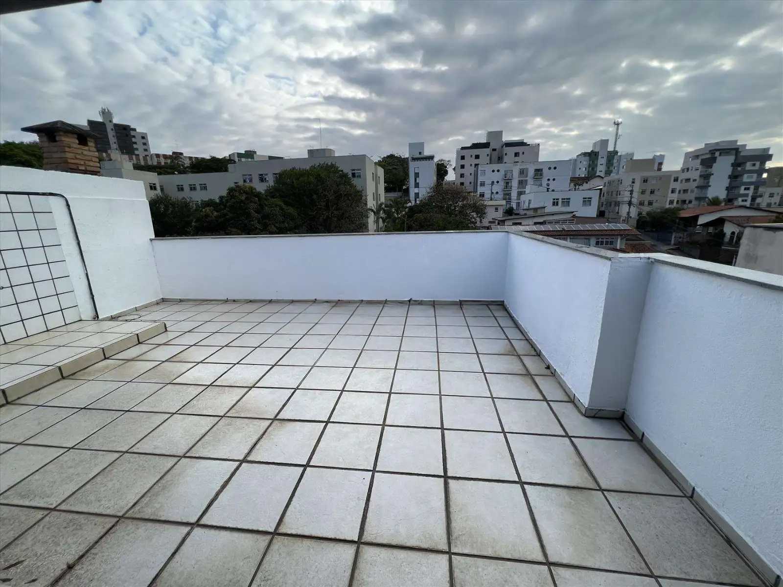 Apartamento à venda com 3 quartos, 135m² - Foto 18