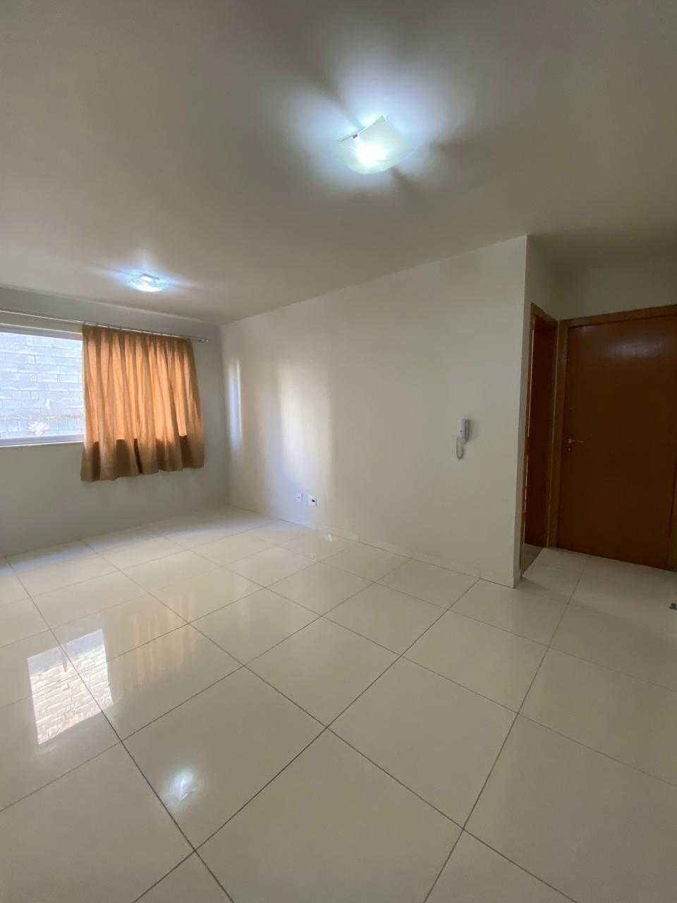 Apartamento à venda com 2 quartos, 65m² - Foto 3