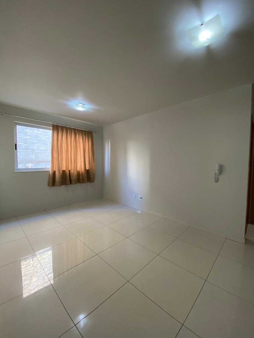 Apartamento à venda com 2 quartos, 65m² - Foto 4