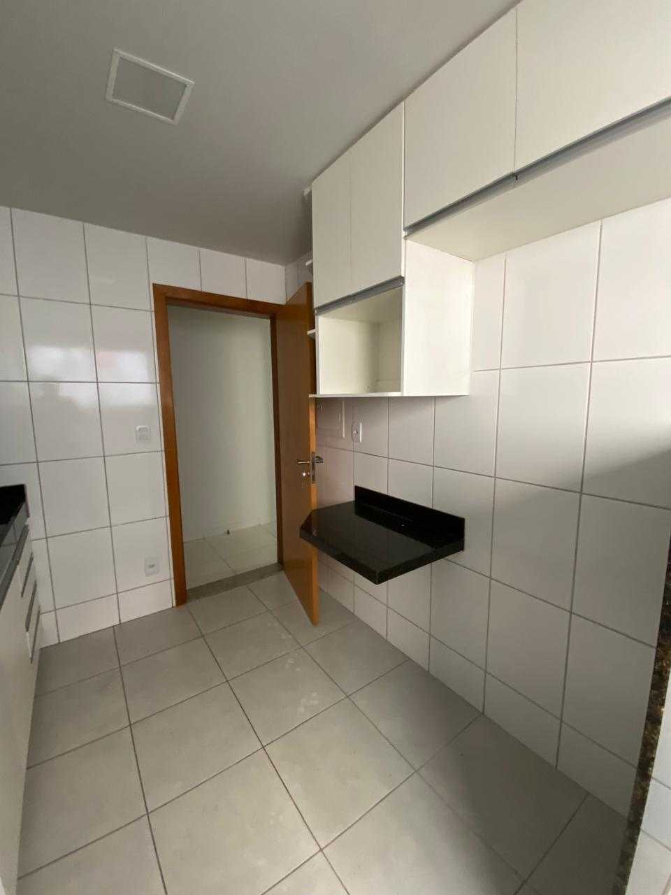 Apartamento à venda com 2 quartos, 65m² - Foto 17