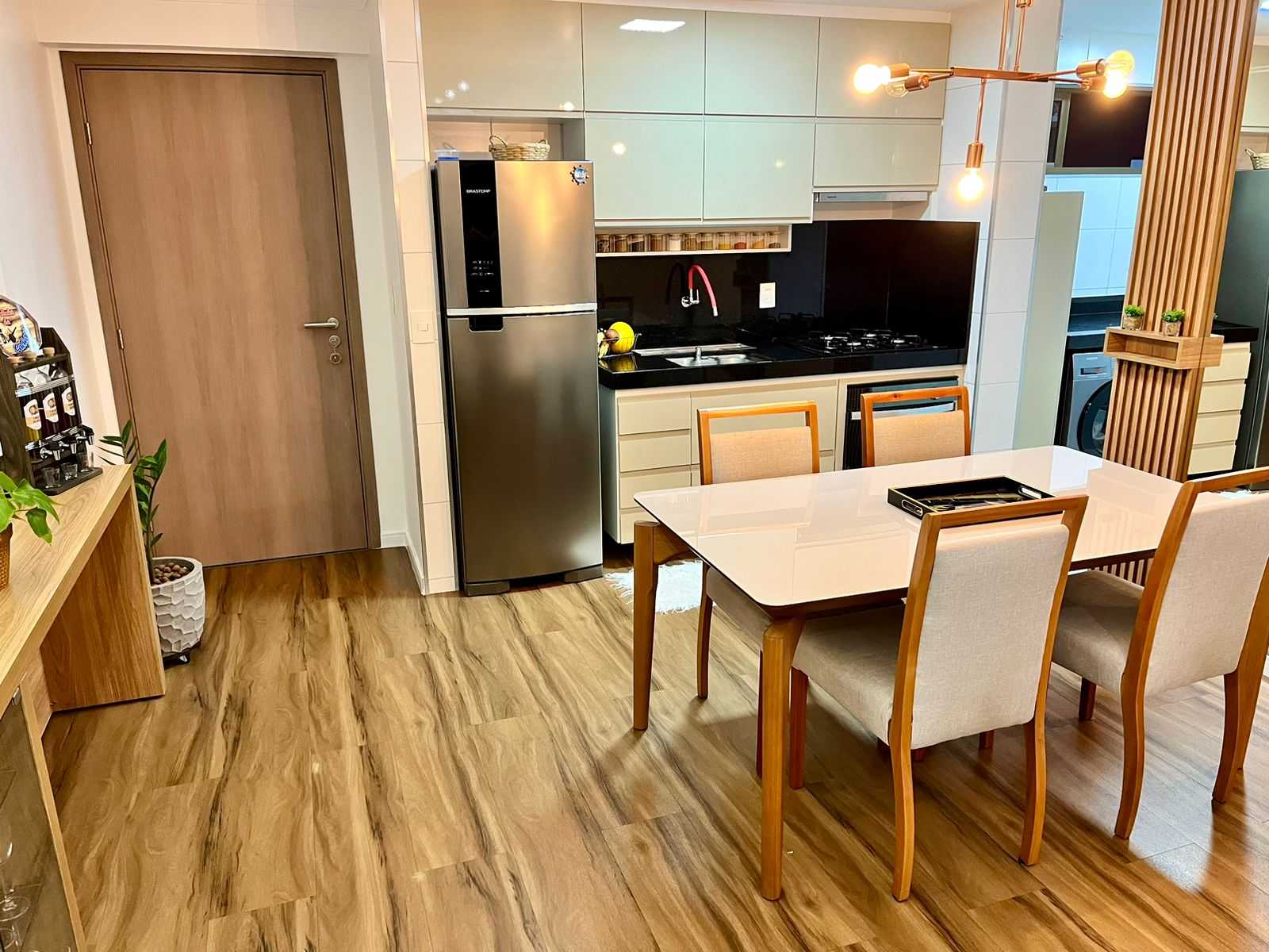 Apartamento à venda com 2 quartos, 65m² - Foto 8