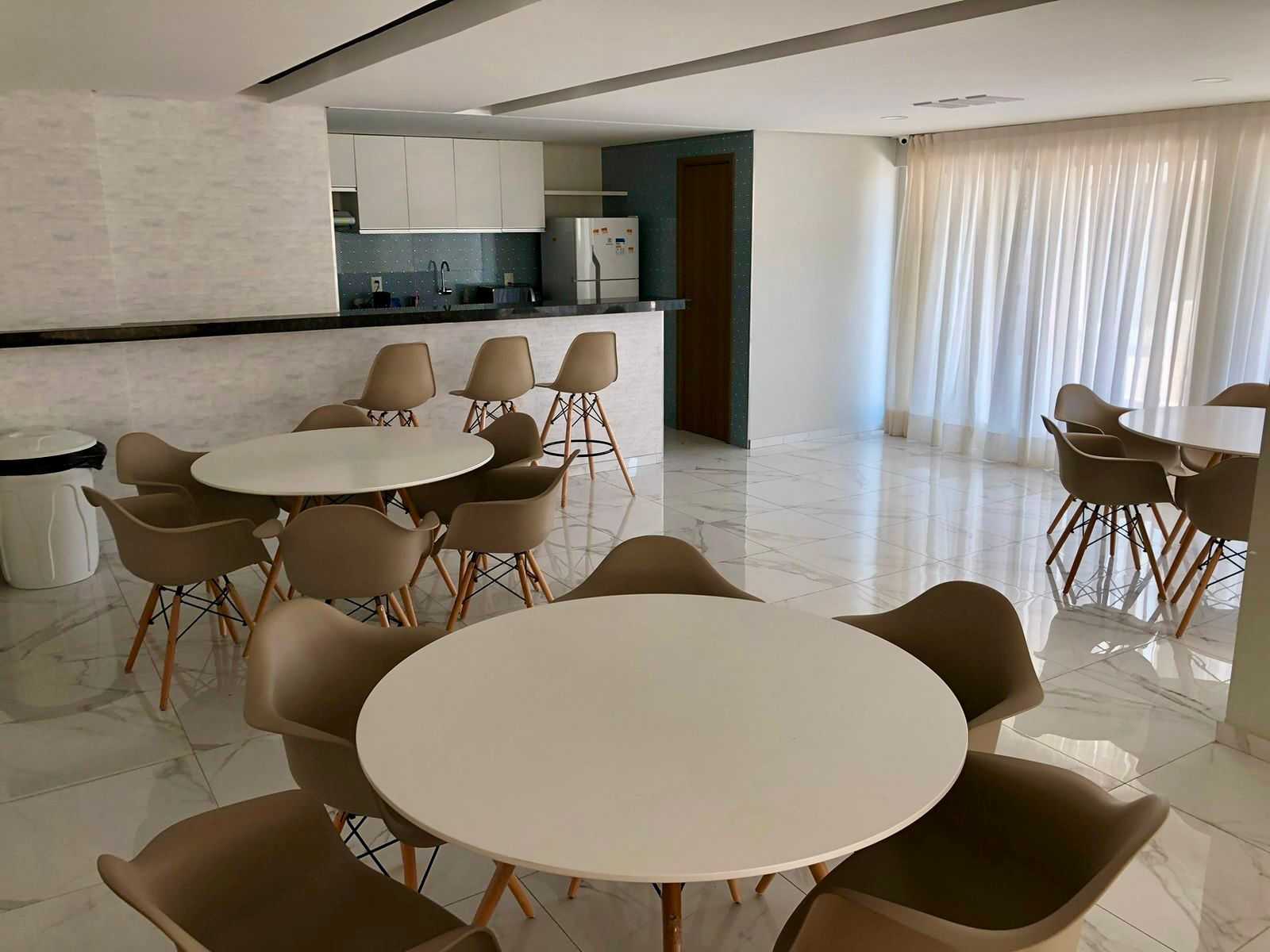 Apartamento à venda com 2 quartos, 65m² - Foto 14