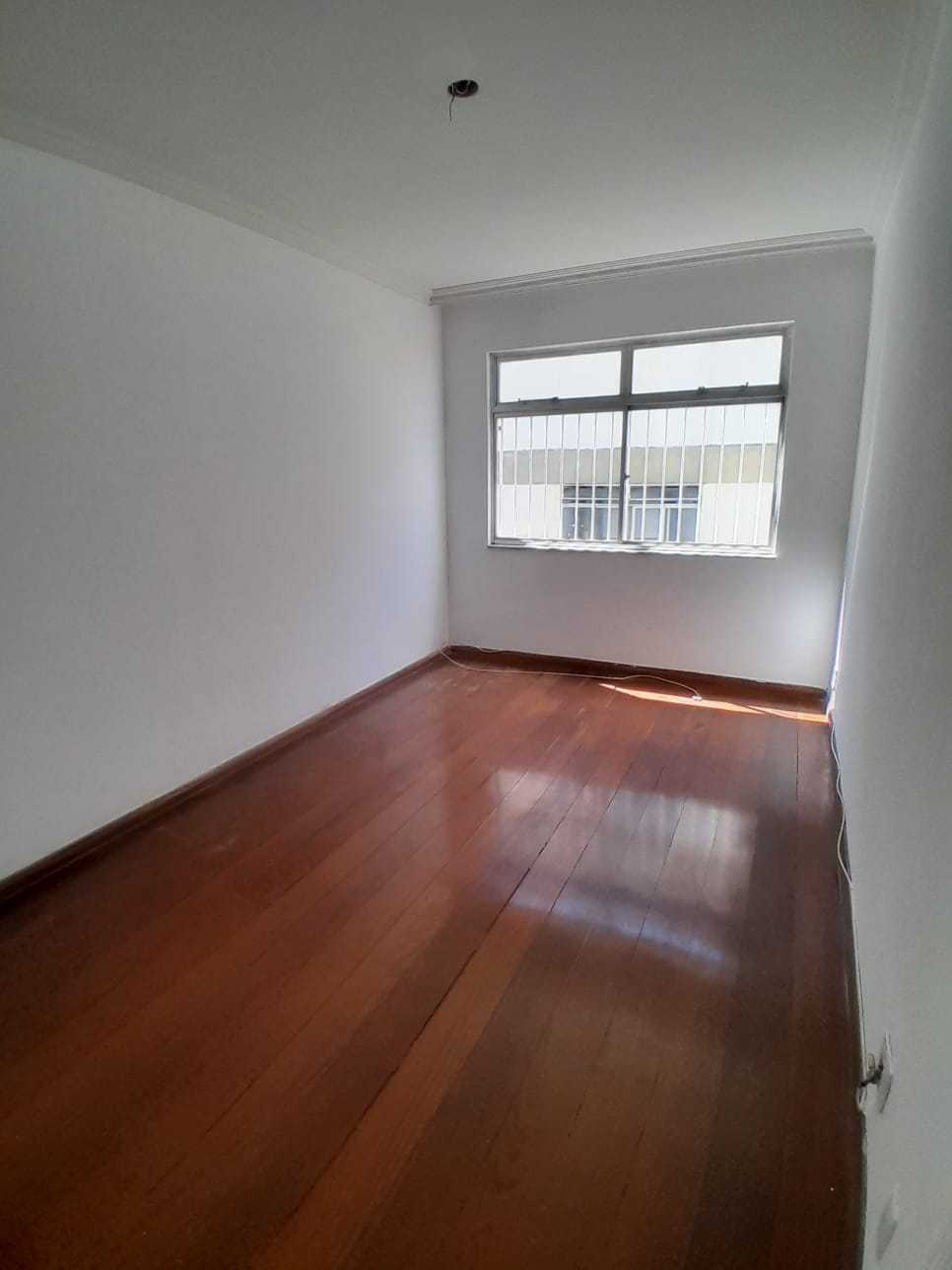 Apartamento à venda com 3 quartos, 100m² - Foto 5