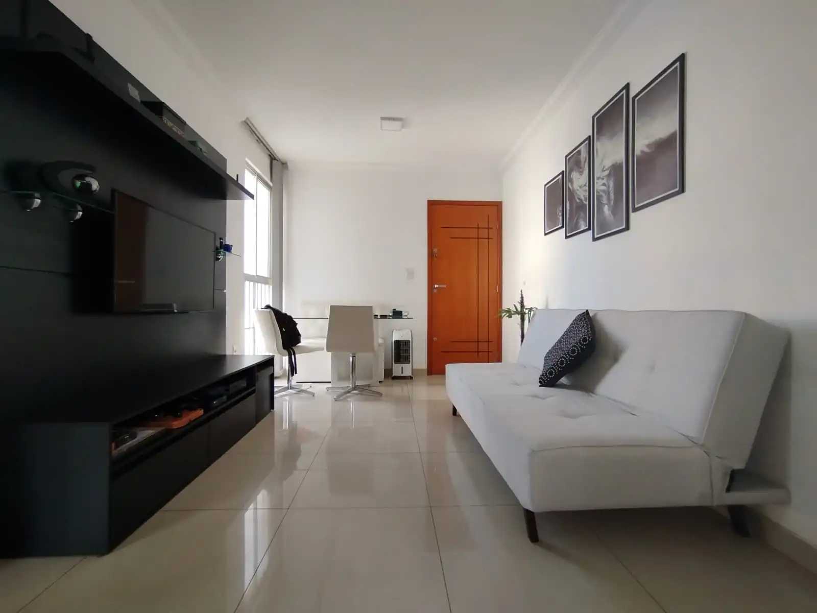 Apartamento à venda com 2 quartos, 47m² - Foto 1