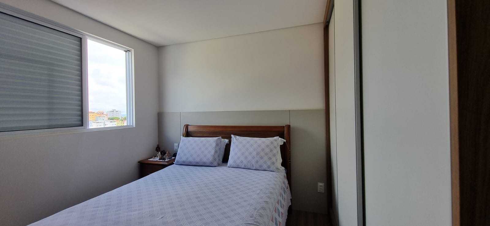 Apartamento à venda com 3 quartos, 86m² - Foto 4