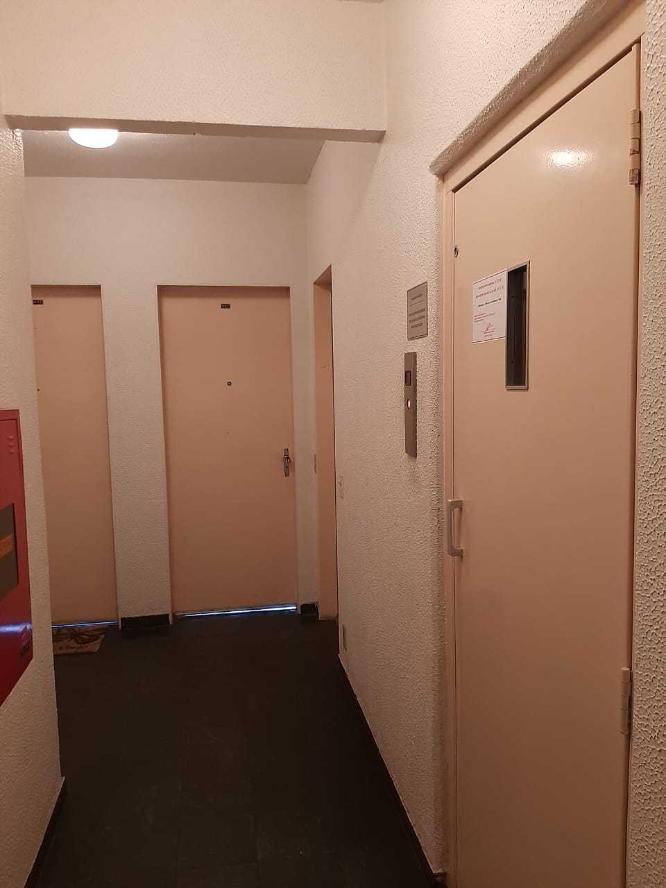 Apartamento à venda com 1 quarto, 68m² - Foto 4