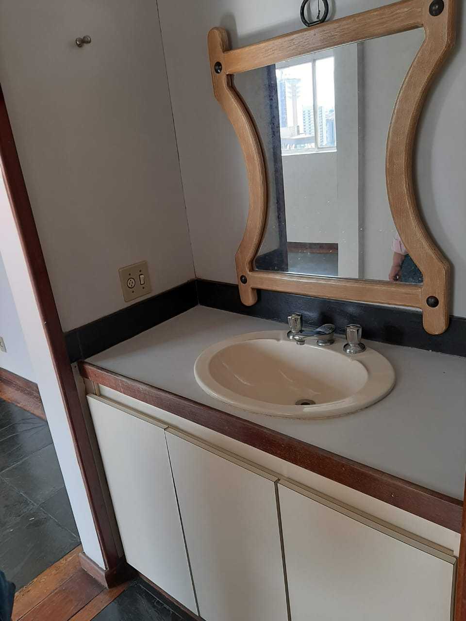 Apartamento à venda com 1 quarto, 68m² - Foto 10