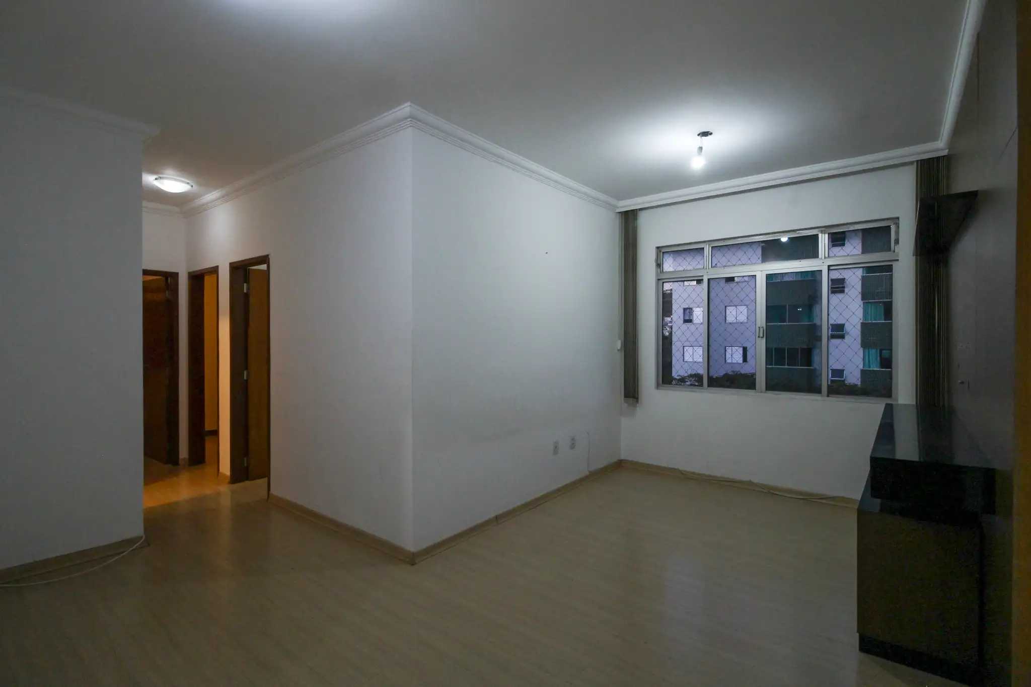 Apartamento à venda com 3 quartos, 63m² - Foto 2