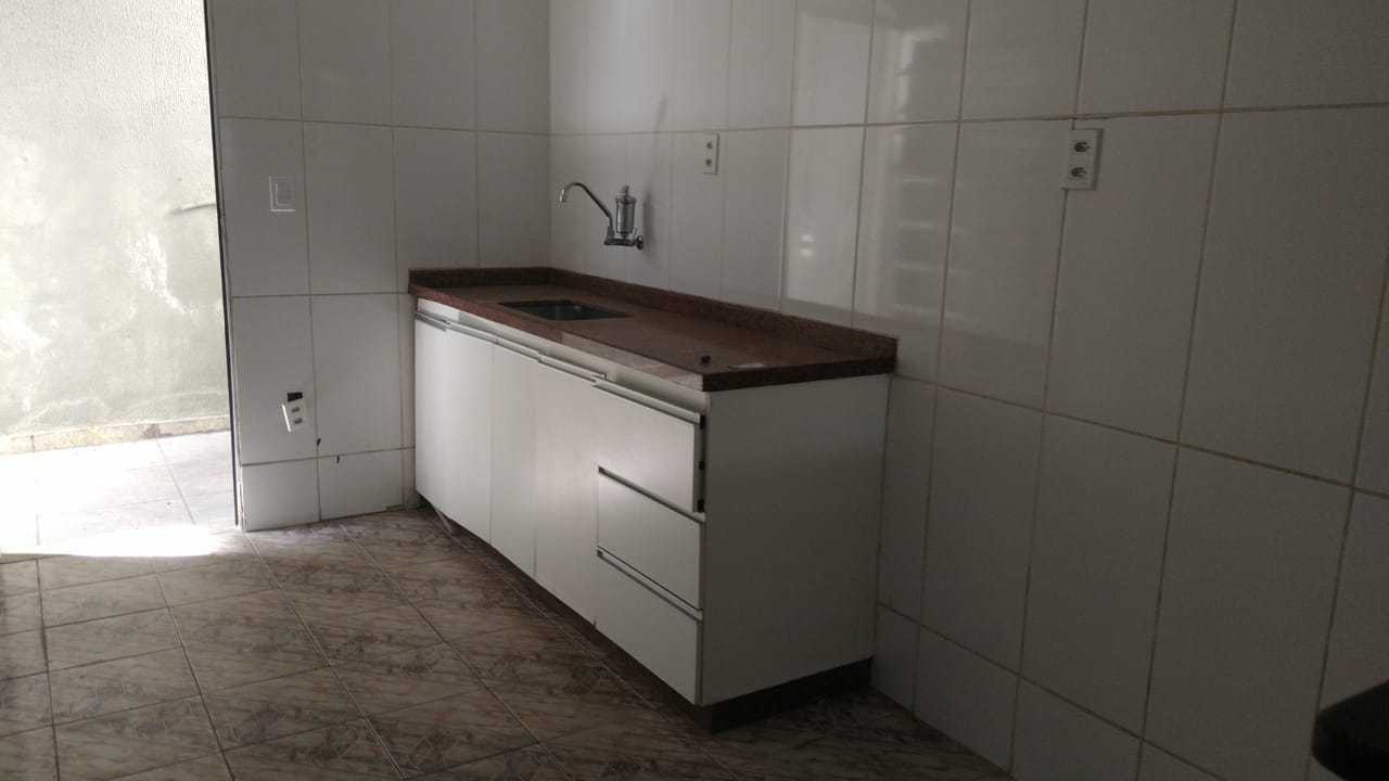 Casa à venda com 3 quartos, 360m² - Foto 19