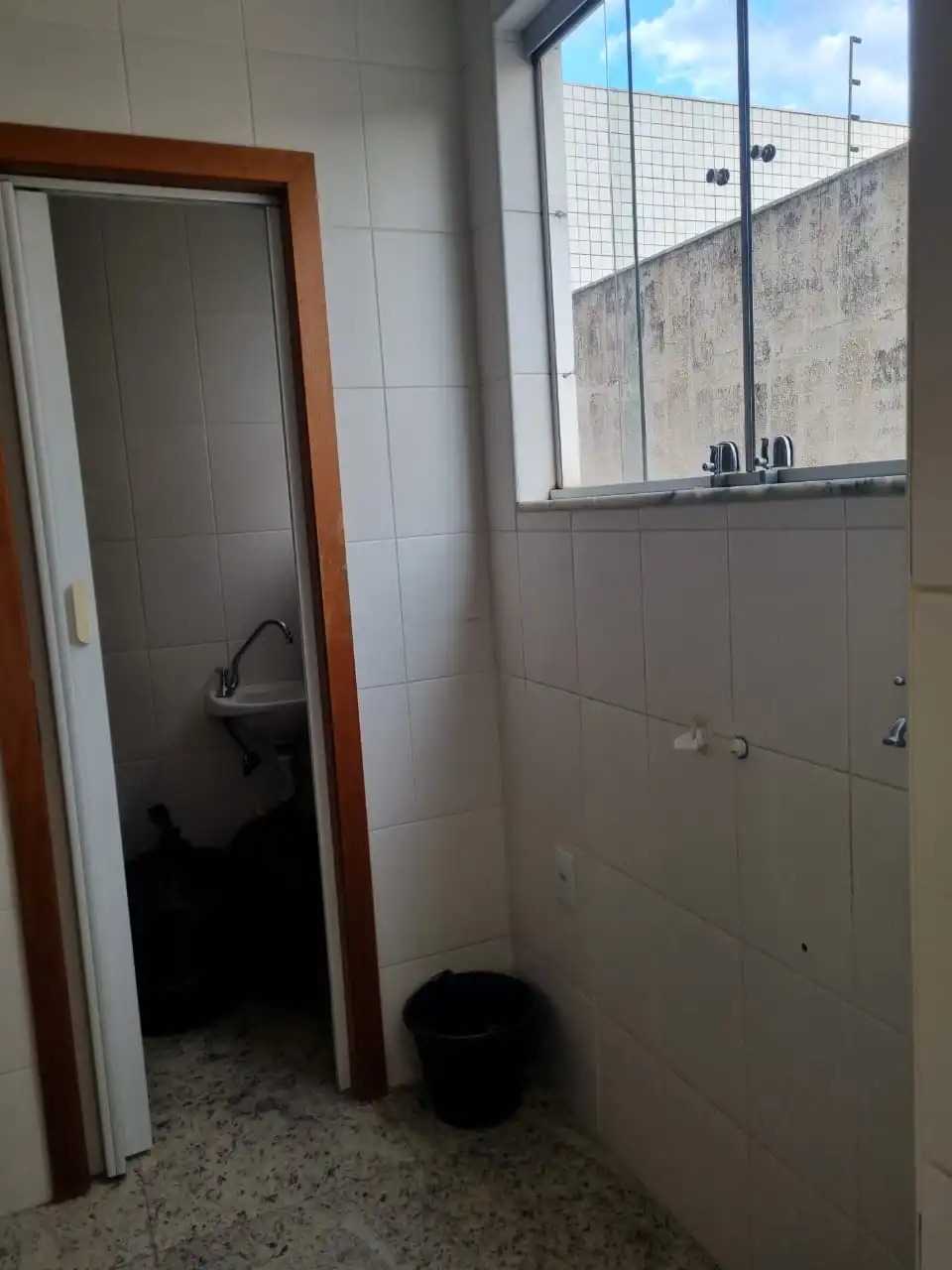 Apartamento à venda com 3 quartos, 86m² - Foto 11