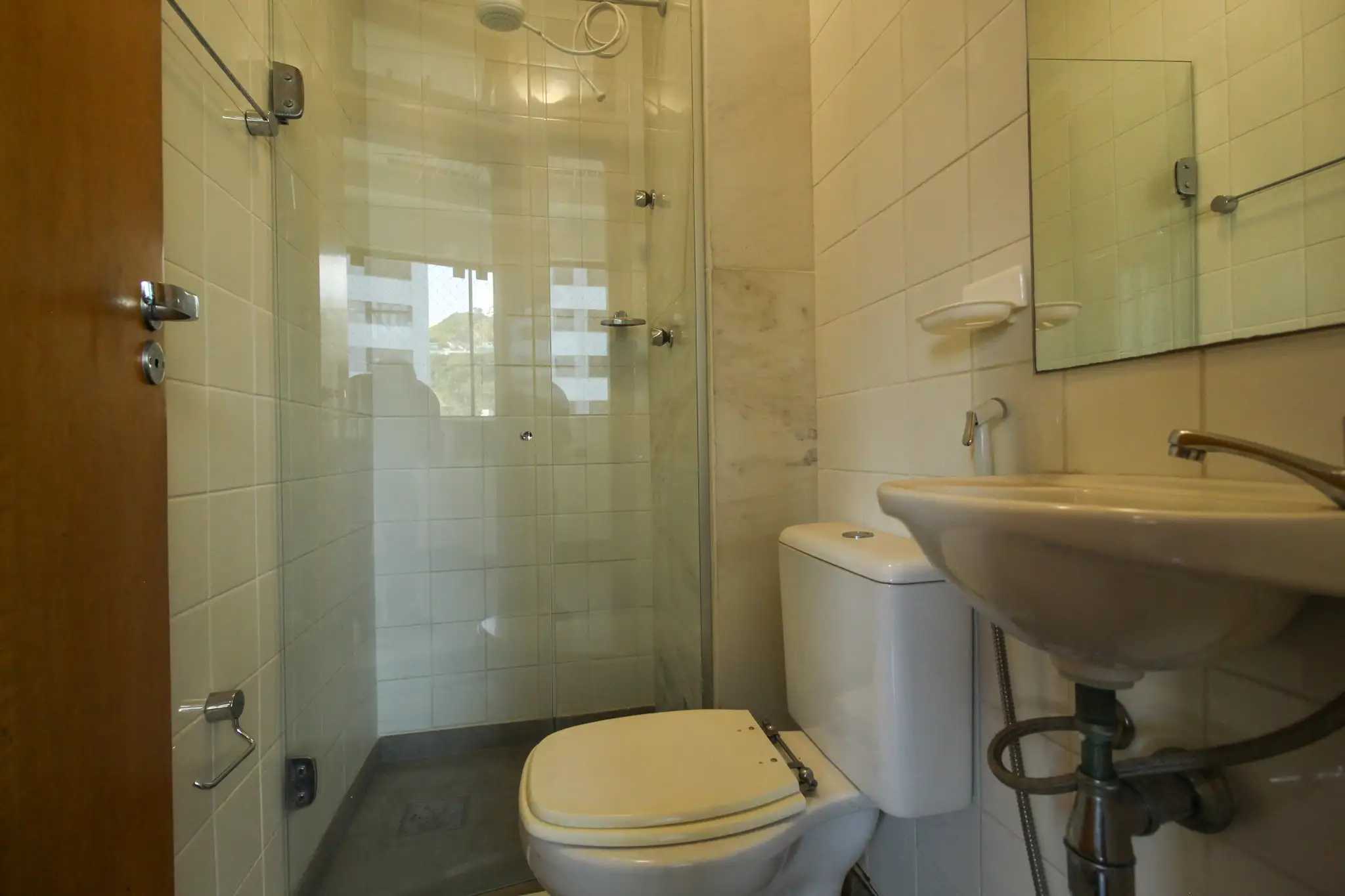 Apartamento à venda com 4 quartos, 216m² - Foto 11