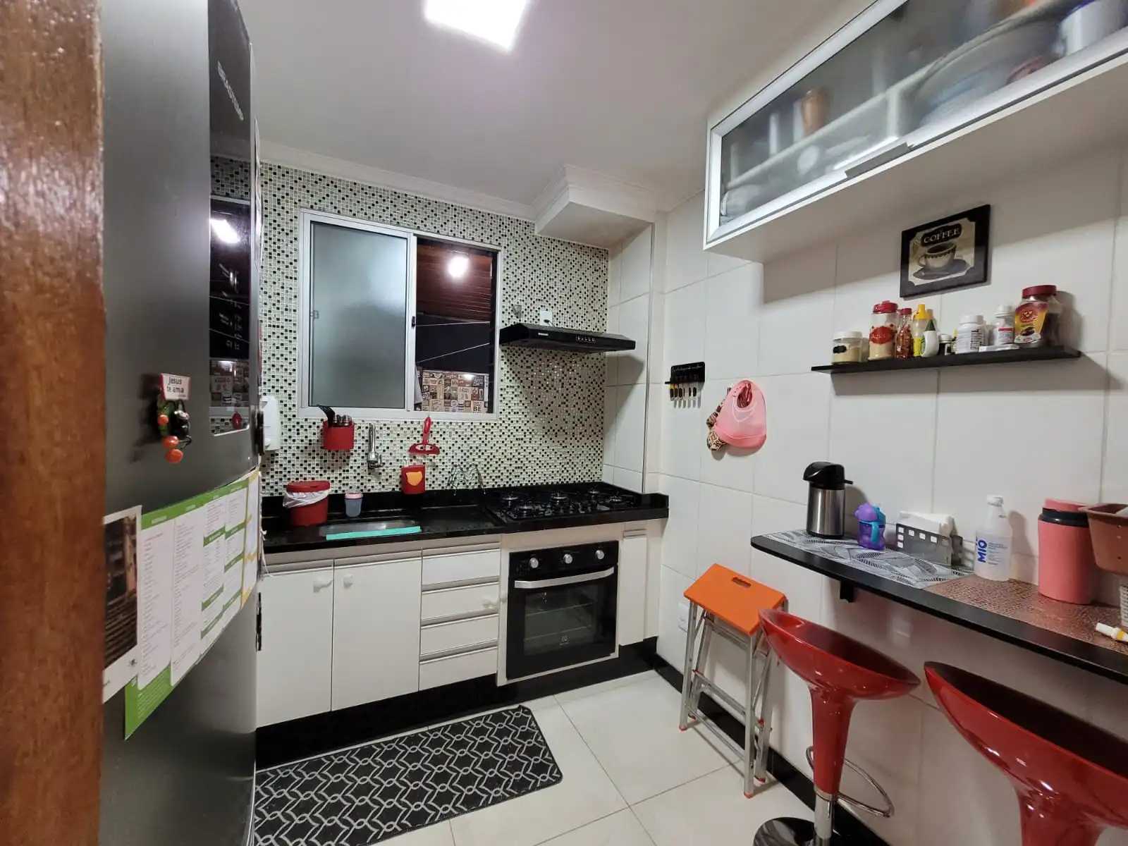 Apartamento à venda com 2 quartos, 80m² - Foto 12