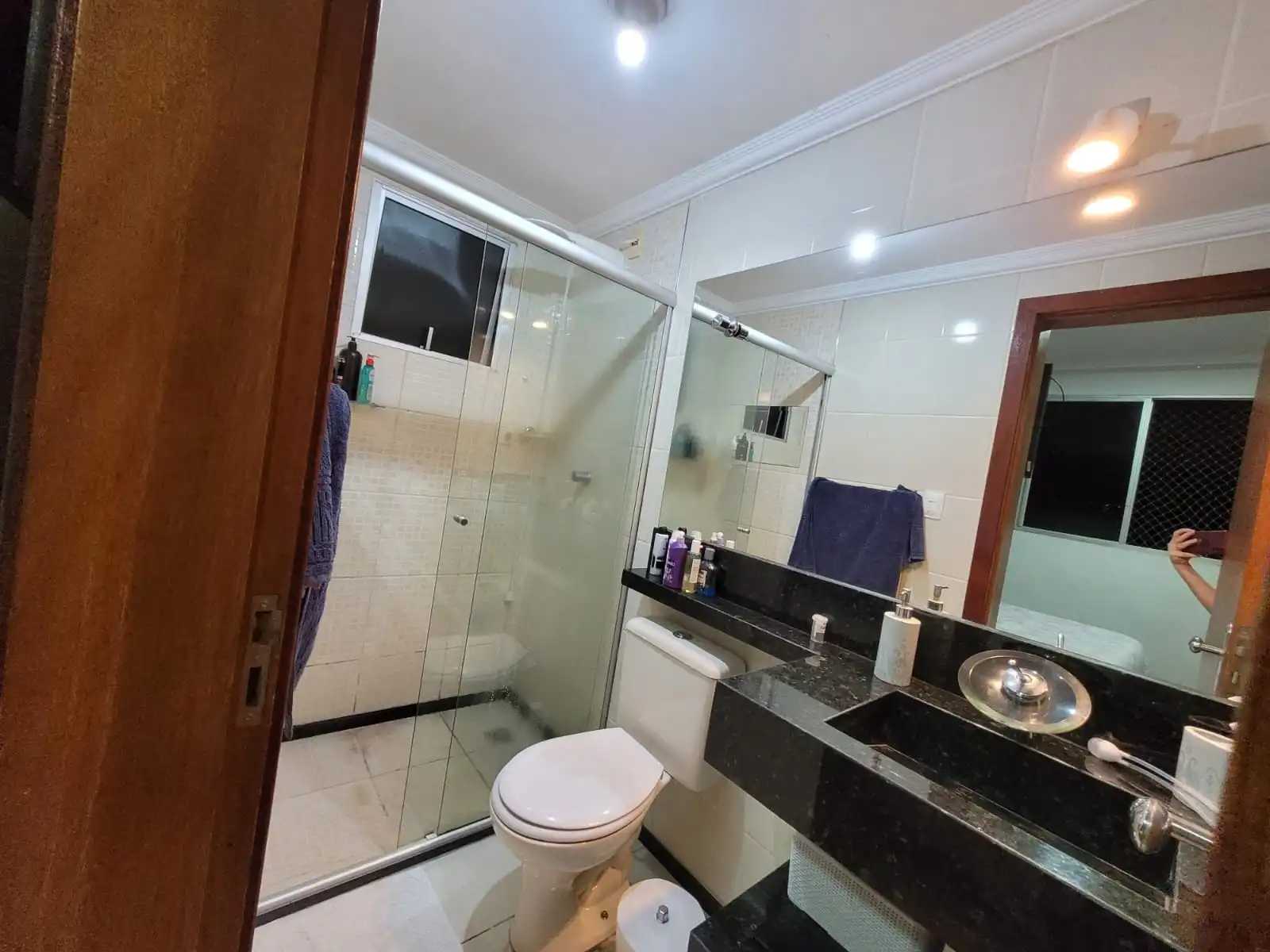 Apartamento à venda com 2 quartos, 80m² - Foto 4