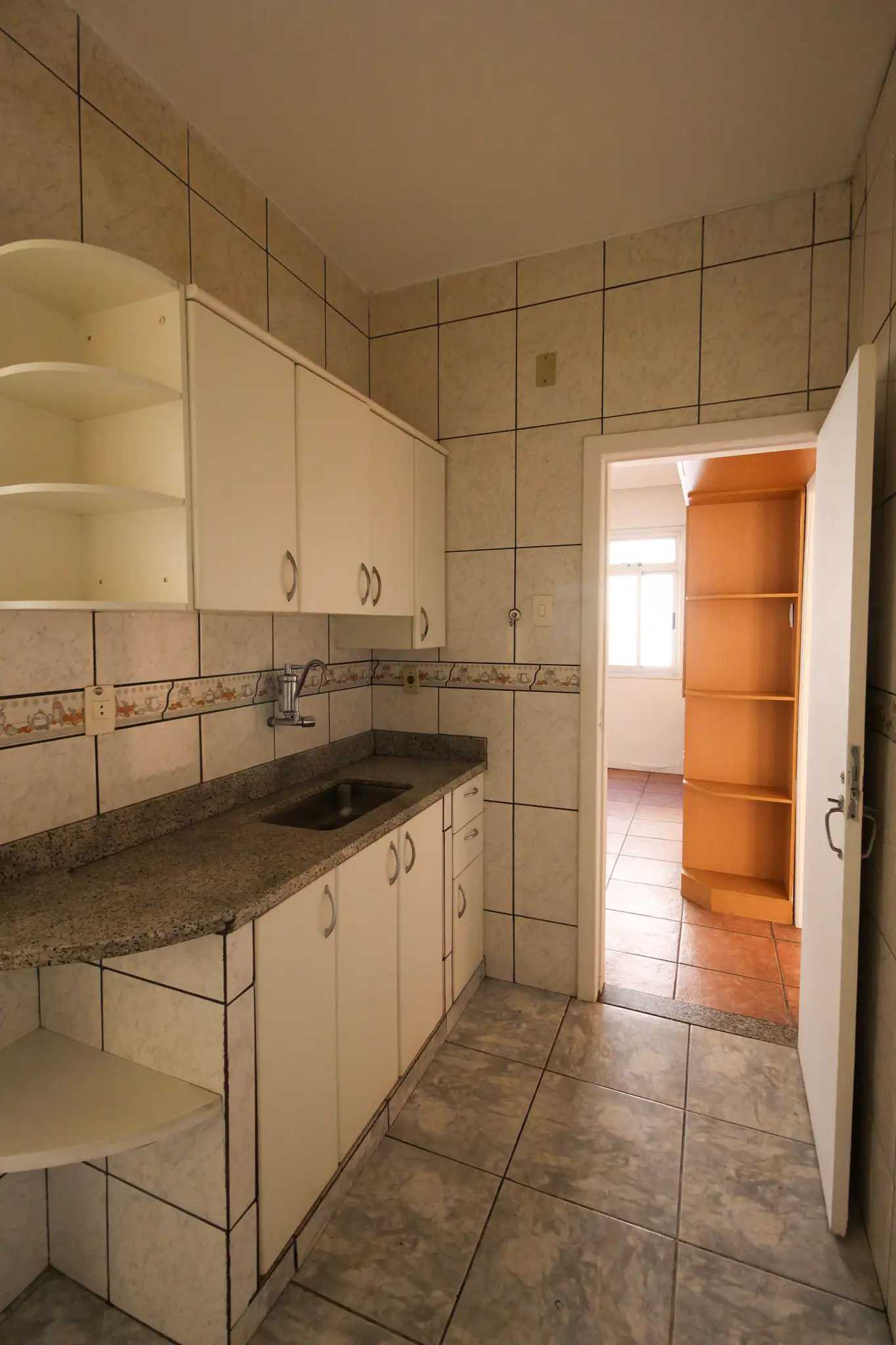 Apartamento à venda com 3 quartos, 95m² - Foto 12