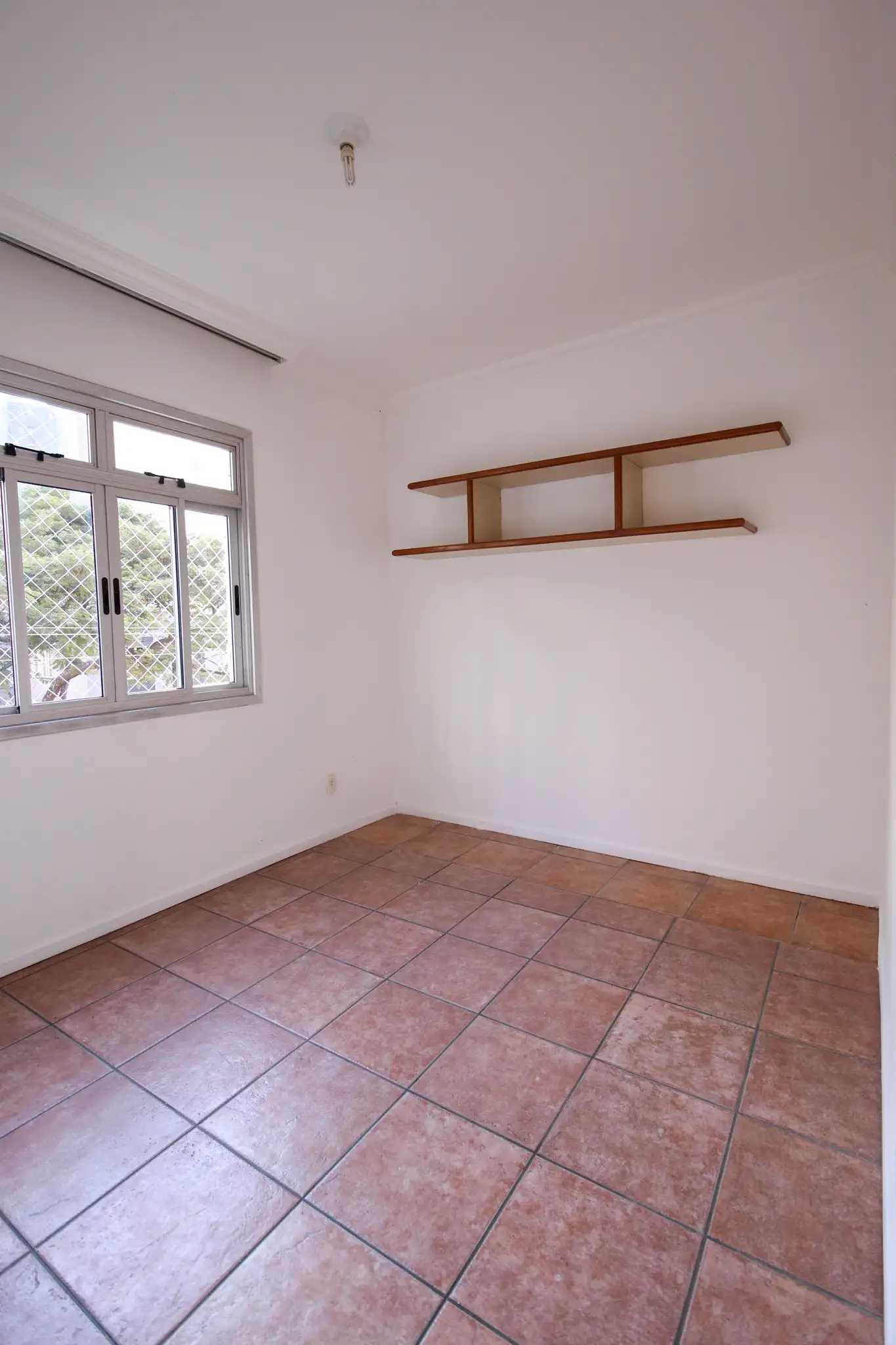 Apartamento à venda com 3 quartos, 95m² - Foto 15